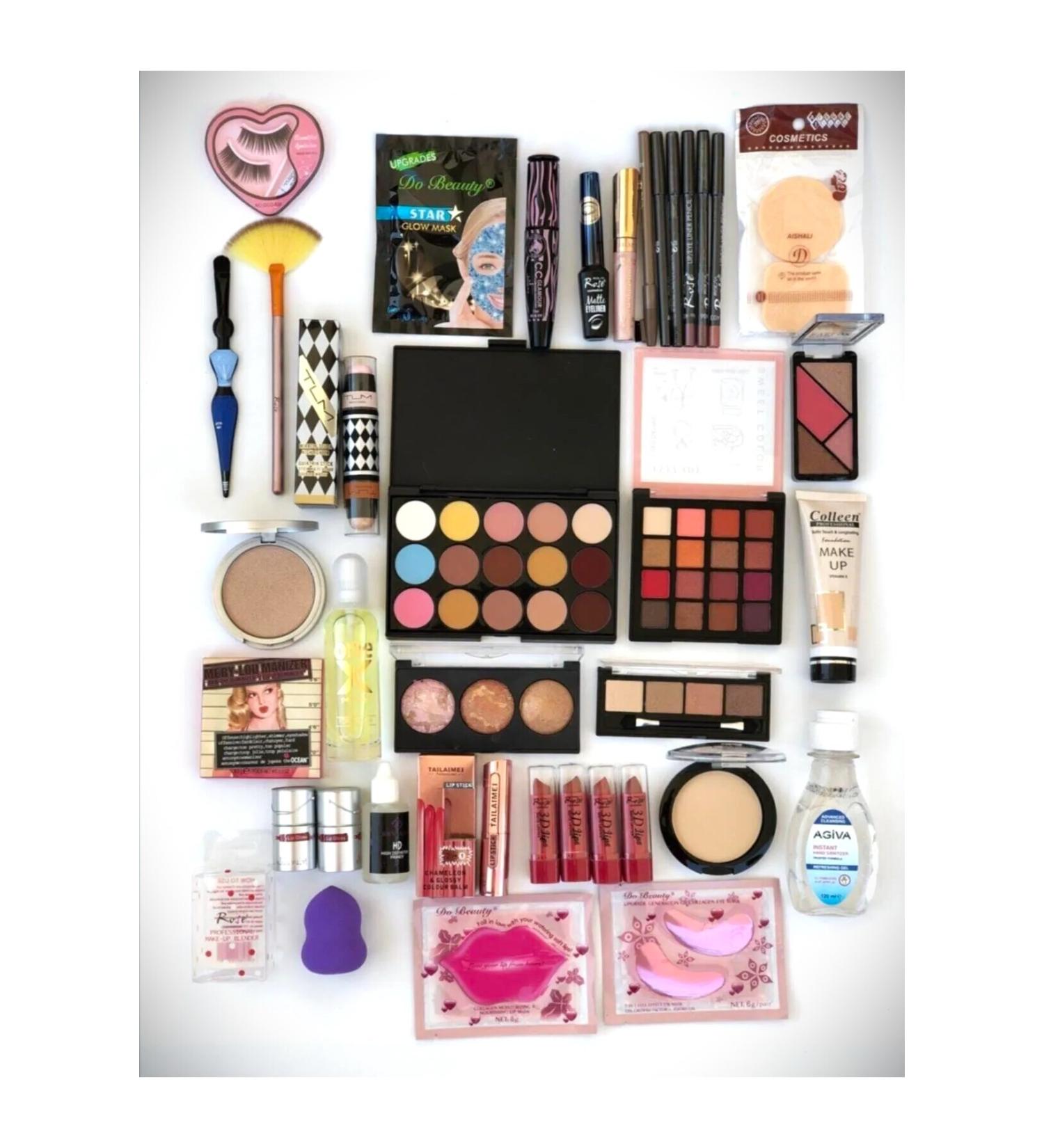 A LY COSMET CS Aily Dowry Box 36 Different Model Makeup Set & Eyeshadow