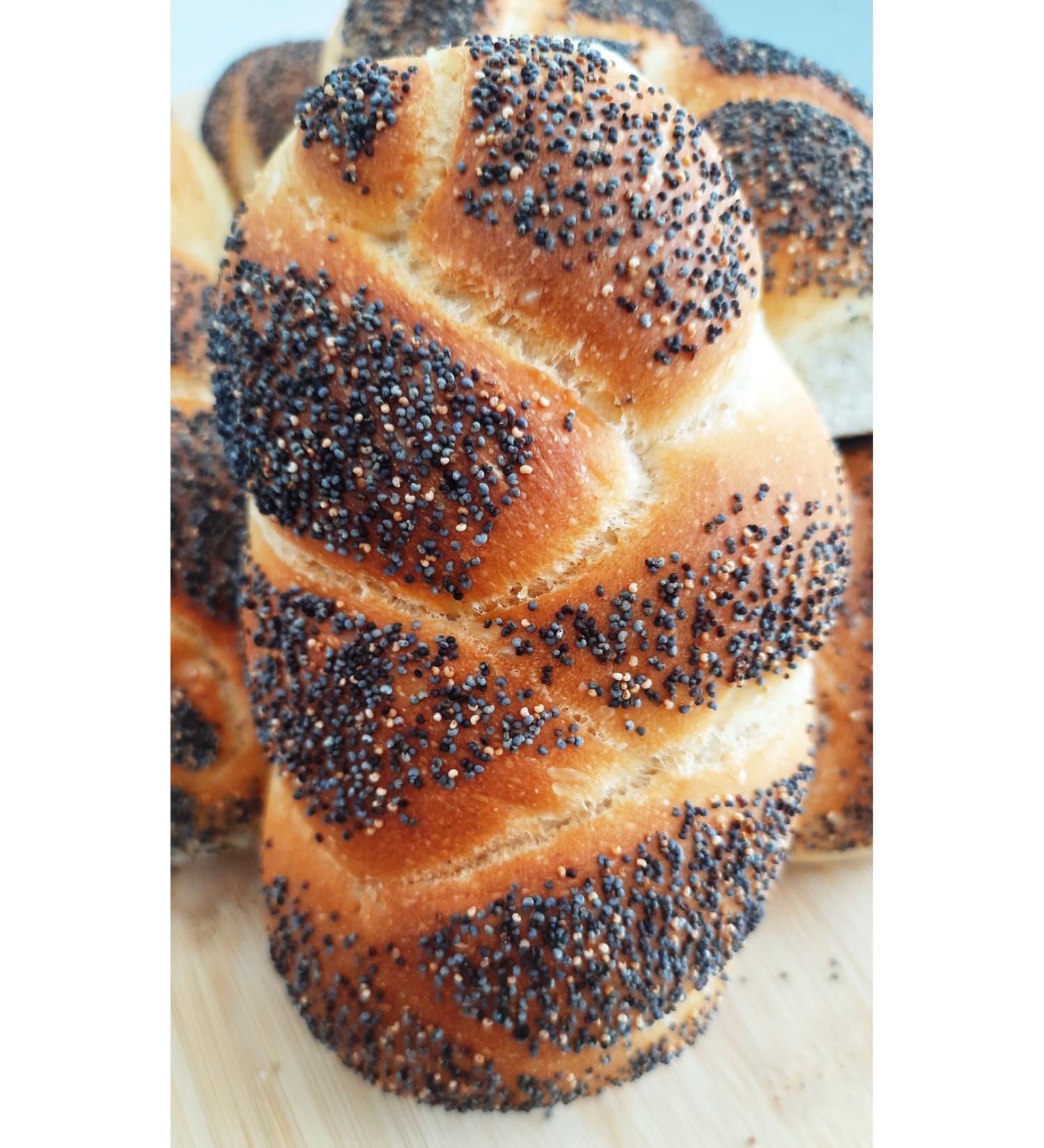 Seymen Mohnstriezerl - Poppy Seed Braided Loaf 6 Pieces