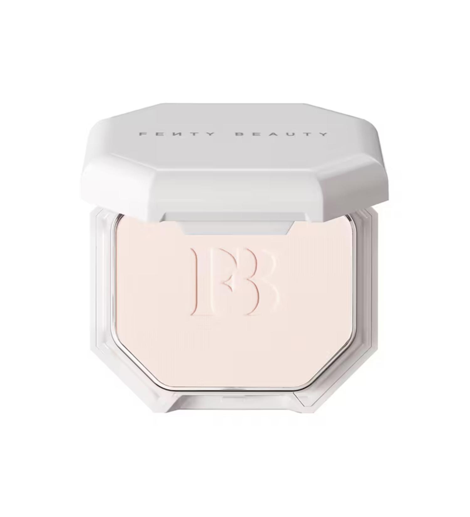 FENTY BEAUTY - Foundation - Pro Filt'r Soft Matte Powder - 100 (9.1 g)