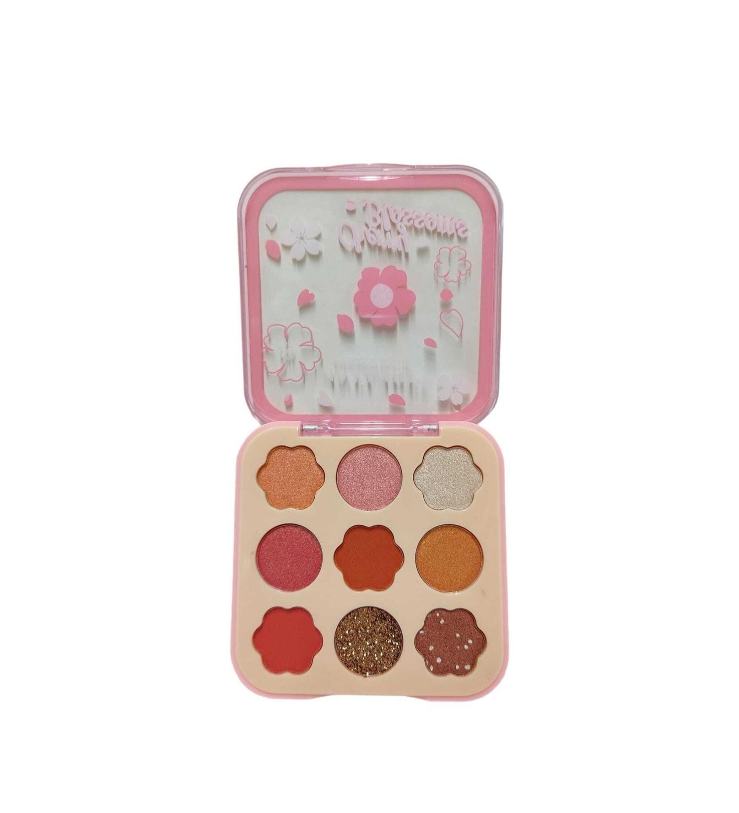 the winner shop anyladycosmetics Eyeshadow Palette with Glitter and Matte Content 9