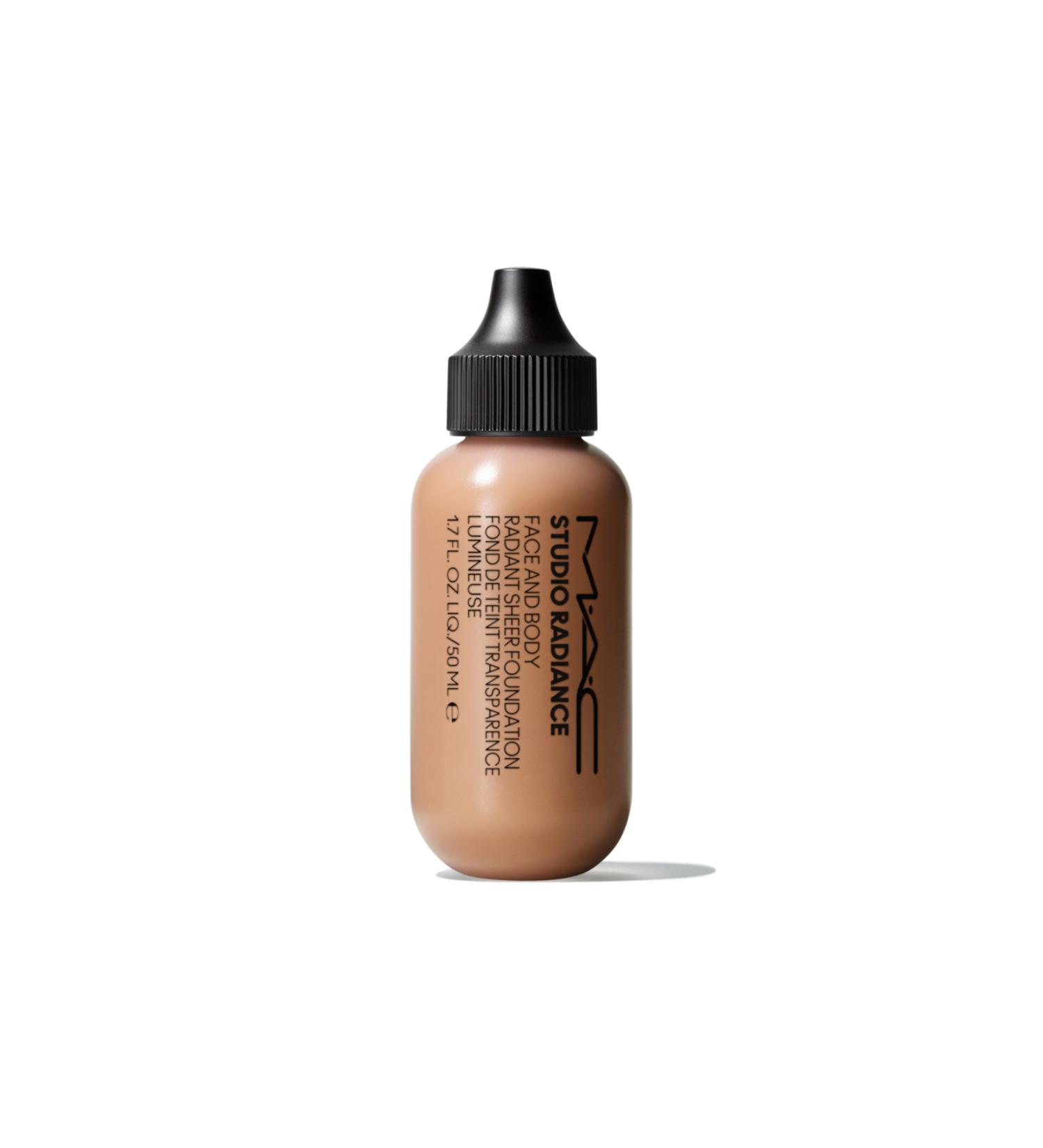 Mac STUDIO RADIANCE FACE AND BODY RADIANT SHEER - Waterproof Ultra Light Luminous Foundation