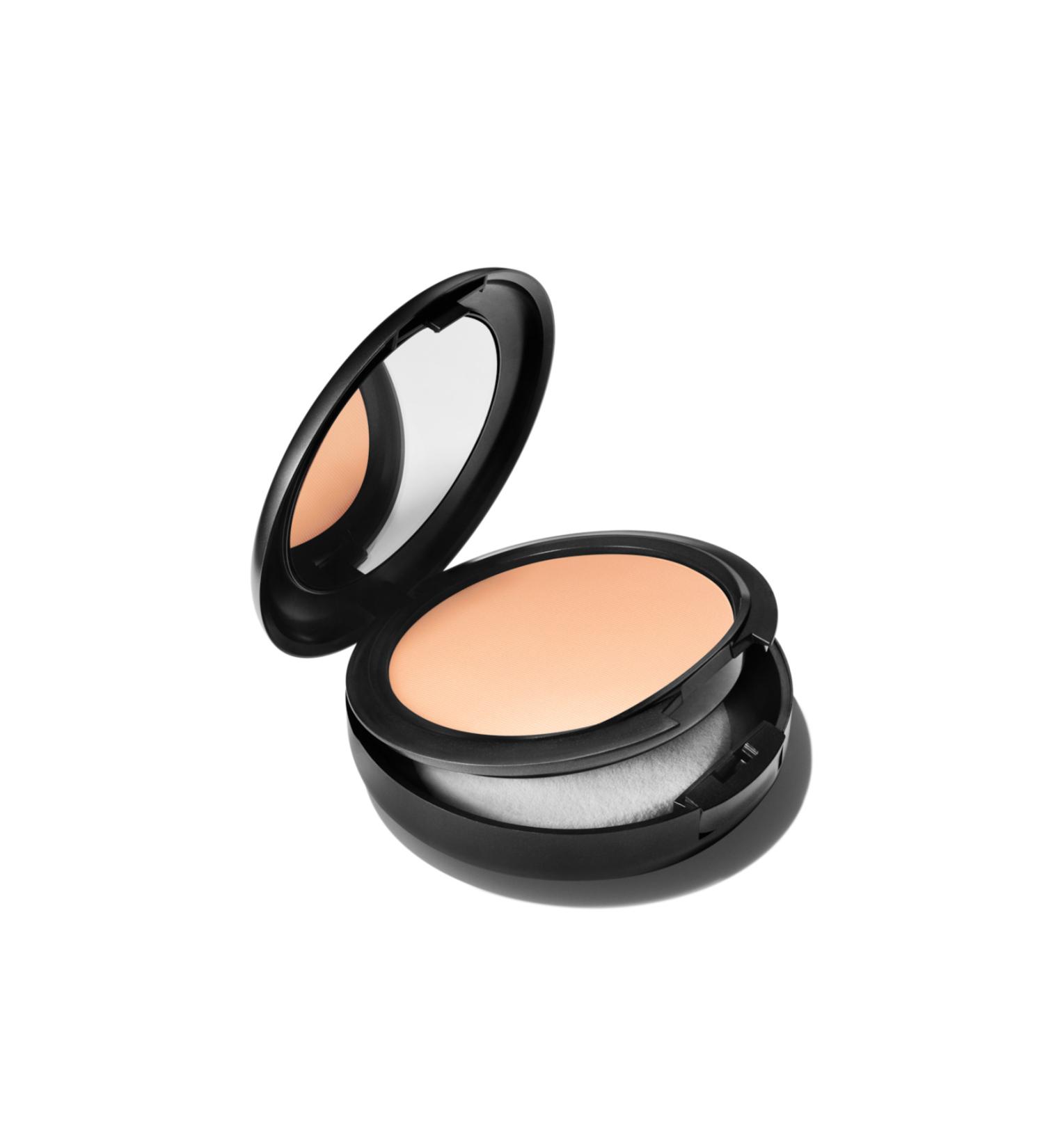 Mac STUDIO FIX POWDER PLUS - 12 Hours Lasting Ultra Matte Look Foundation