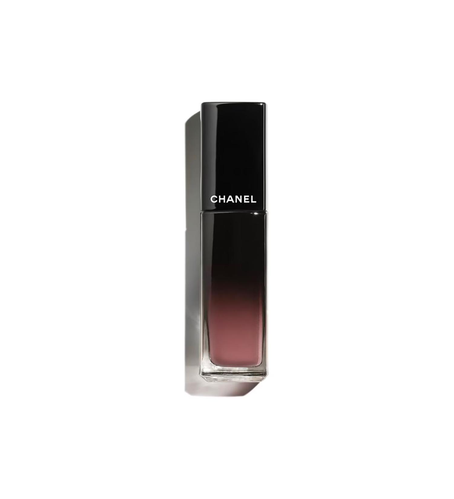 Chanel - Long Lasting Shiny Liquid Lipstick - ROUGE ALLURE LAQUE - 63 ULTIMATE (5.5 ml)