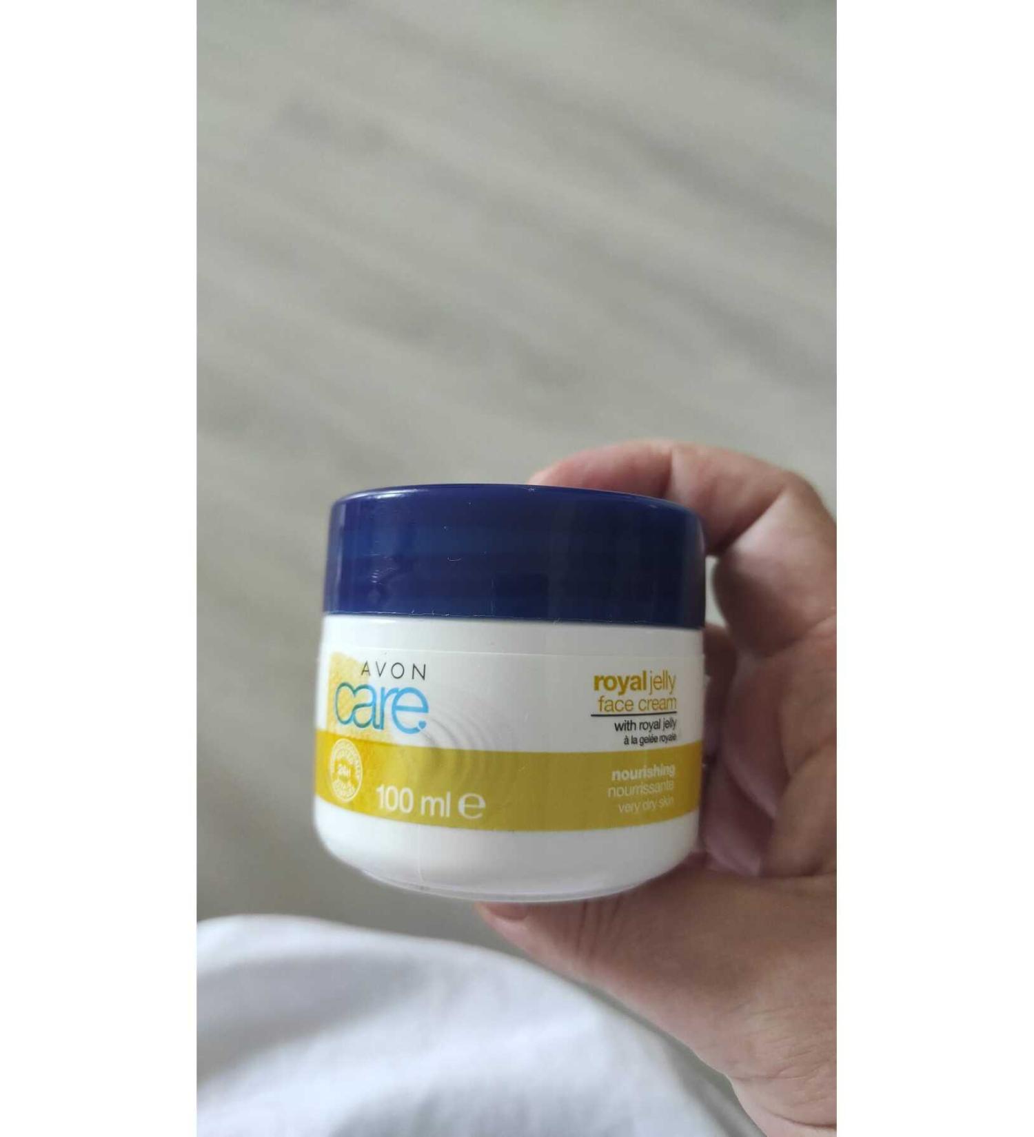 Avon care Royal jelly face cream