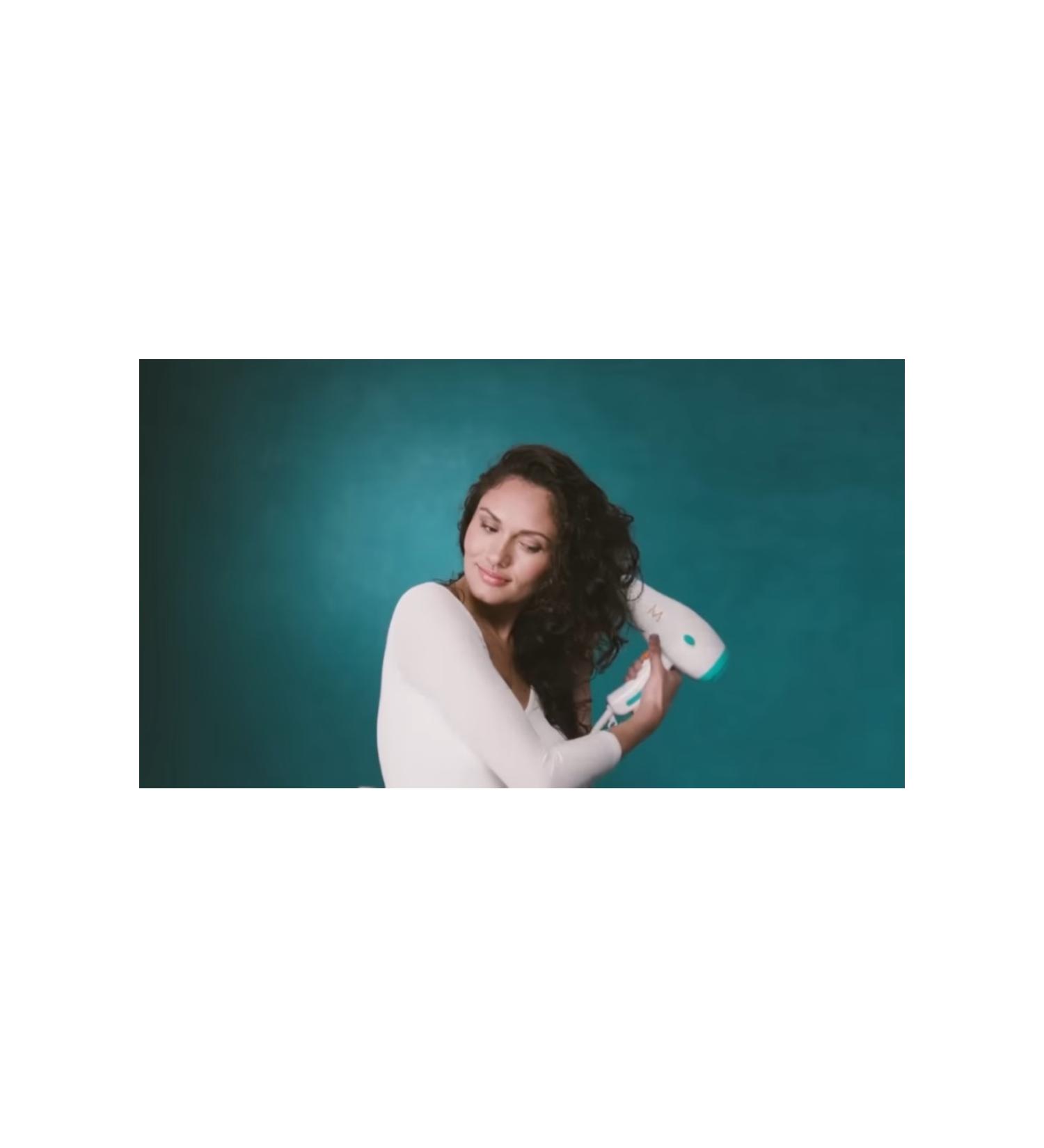 Moroccanoil Glycerin Moisture Balancing Soft Conditioner: CURL 8.1 fl.oz. 13ECBEAUTYDIFFERENCE