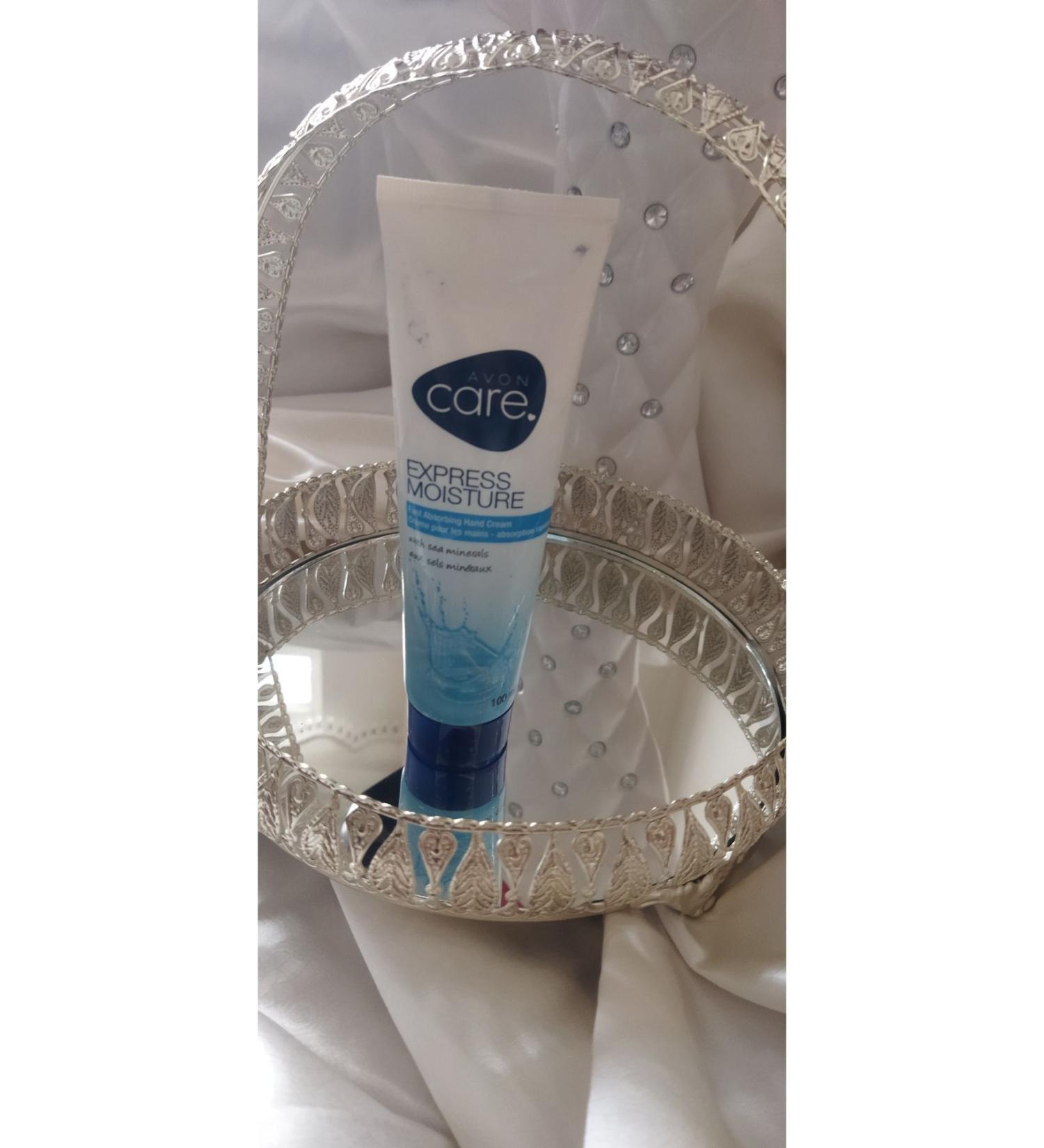 Avon Care Express Moisture hand cream with sea minerals 100 ml