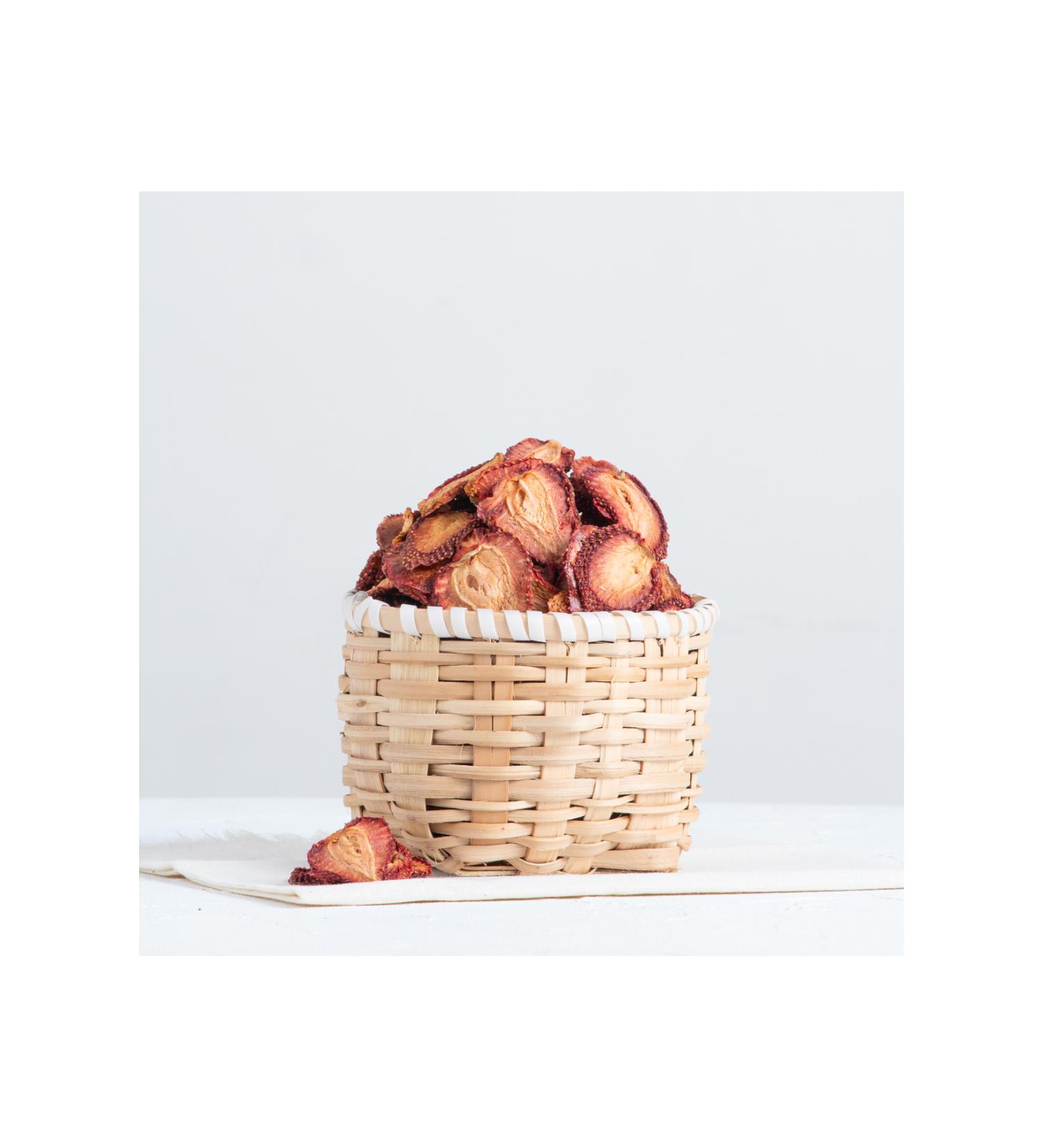 CLOUDS DRIED NUTS Natural Dried Strawberry (KG) 500 gr