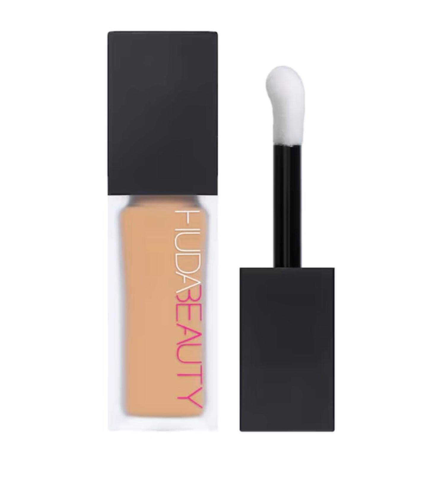 Huda Beauty FAUXFILTER Luminous Matte Liquid Concealer Graham Cracker Liquid Concealer 9 ML