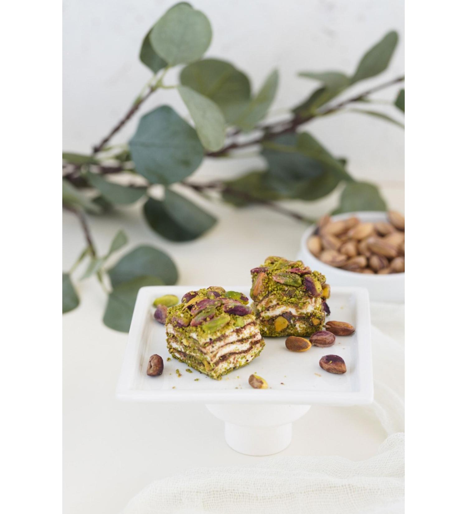 Hac Kaya Boutique Helvac Plenty of Pistachio Sultan Turkish Delight 1 Kg