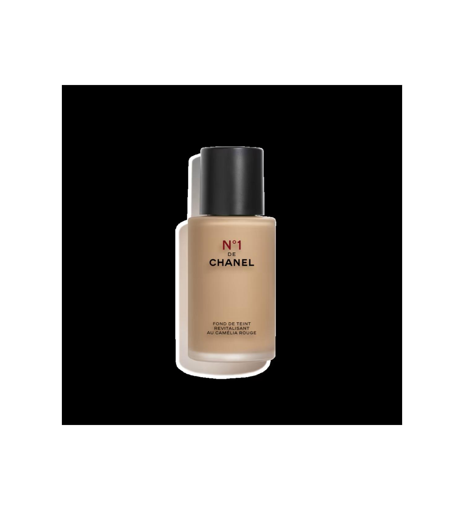 Chanel N 1 DE CHANEL REVITALIZING FOUNDATION Moisturizing protective foundation - Carest Cosmetic