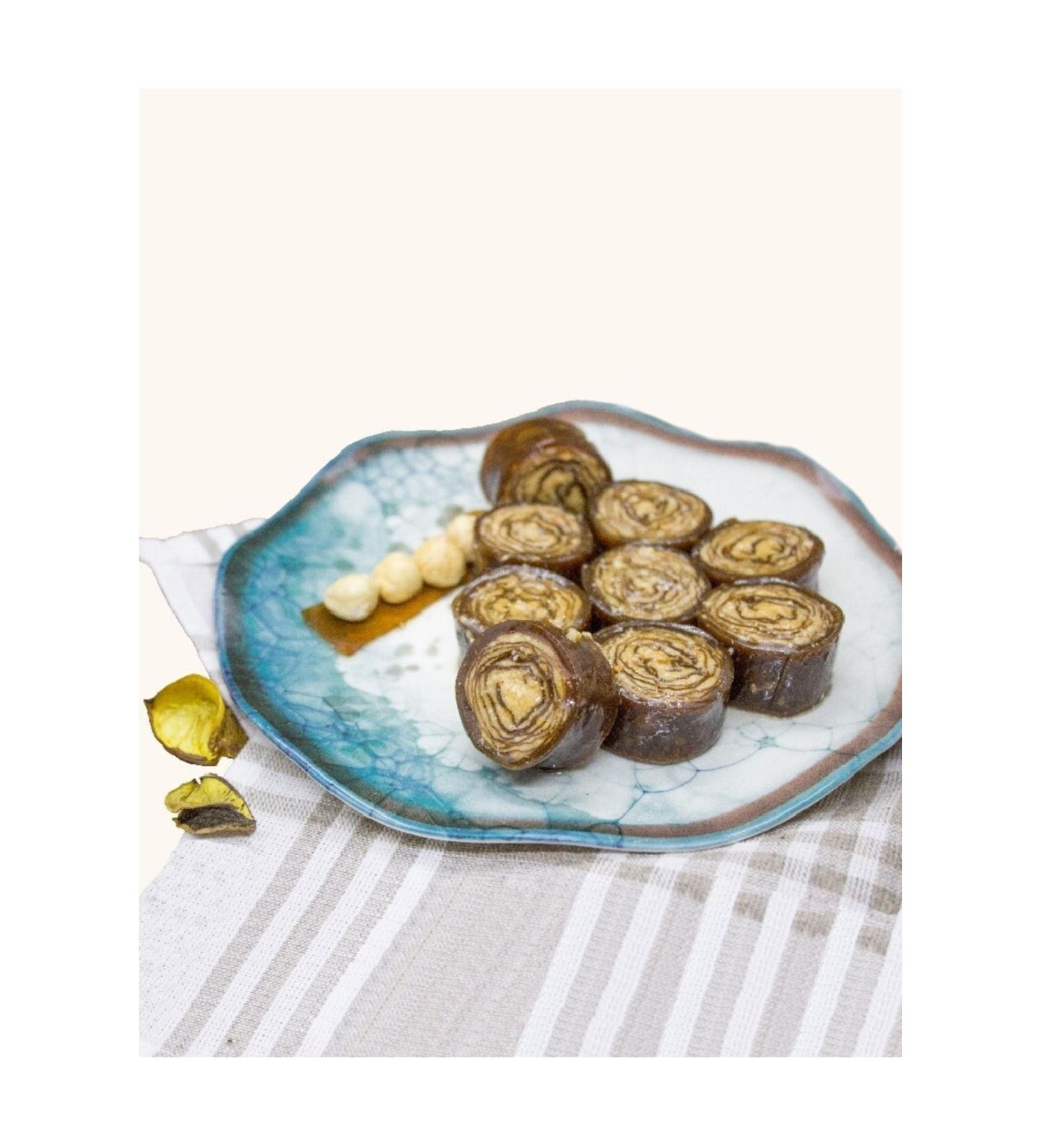 D KMENO LU HONEY PEST L K ME ebin Honey 1 kg