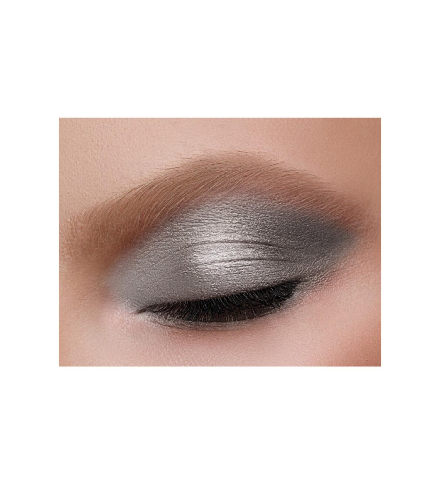 Faberlic Glam Team Liquid Eyeshadow Dazed Diamond 5.5 ml - Buy Online on GoSupps.com