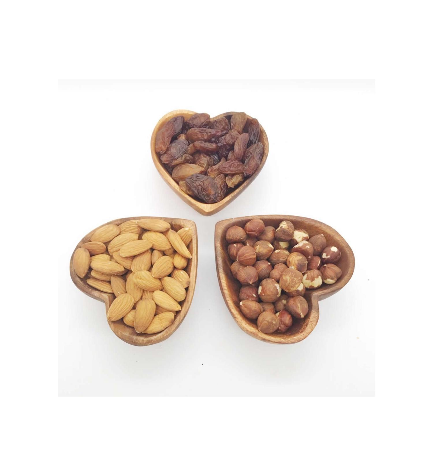 Dil eker 3-Piece Mixed Nuts (Besni Raisins + Raw Hazelnuts + Raw Almonds) 3000 Grams
