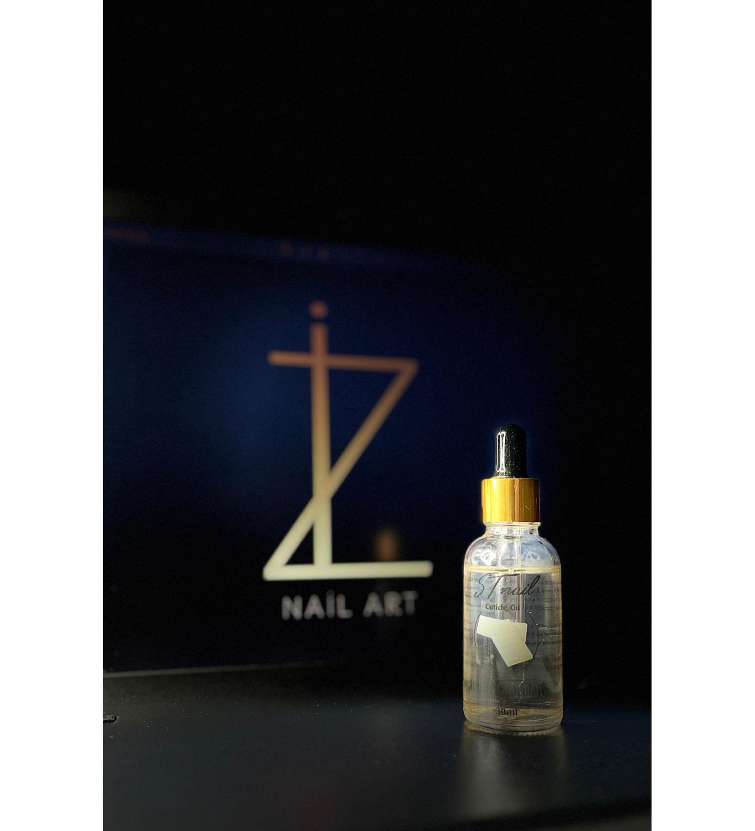 Liz Nail Care and Nail Strengthening Oil - Cuticle Care White Chocolate Essence 20 ml