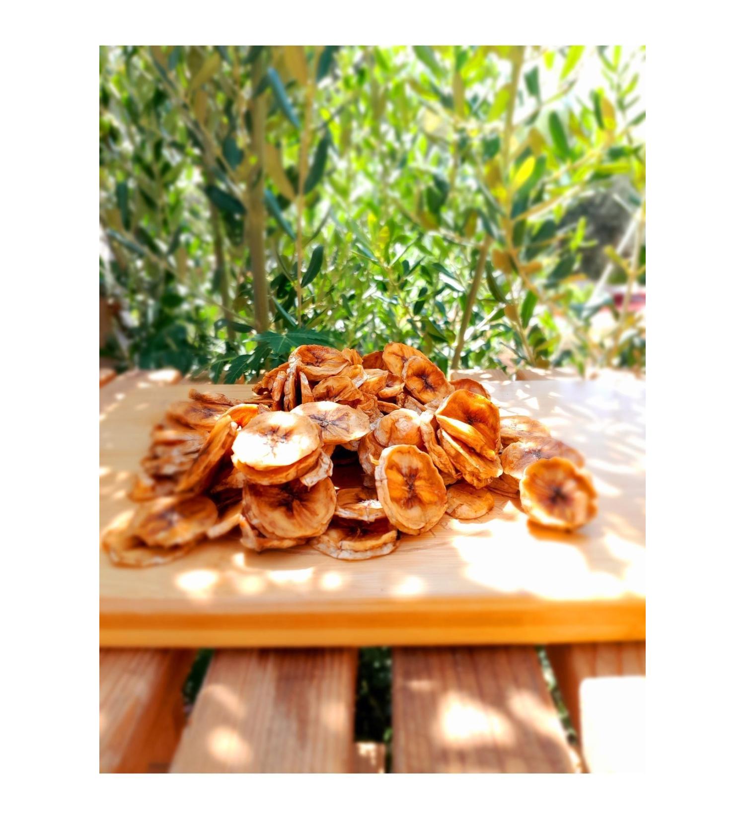 snmg da Dried Banana 200 grams is New Season Production. It is completely natural.