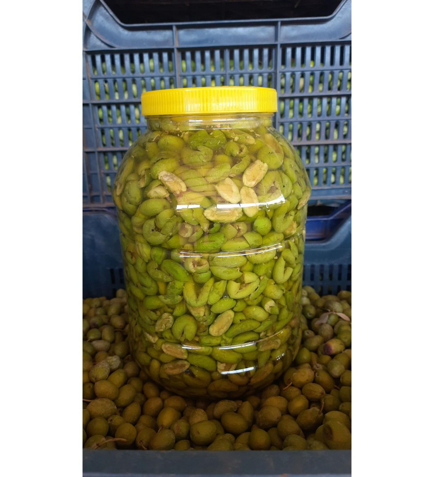 S ylemez Olive Industry Green Olives Stone Crushed (Seedless) 5 Pet - Buy Online on GoSupps.com
