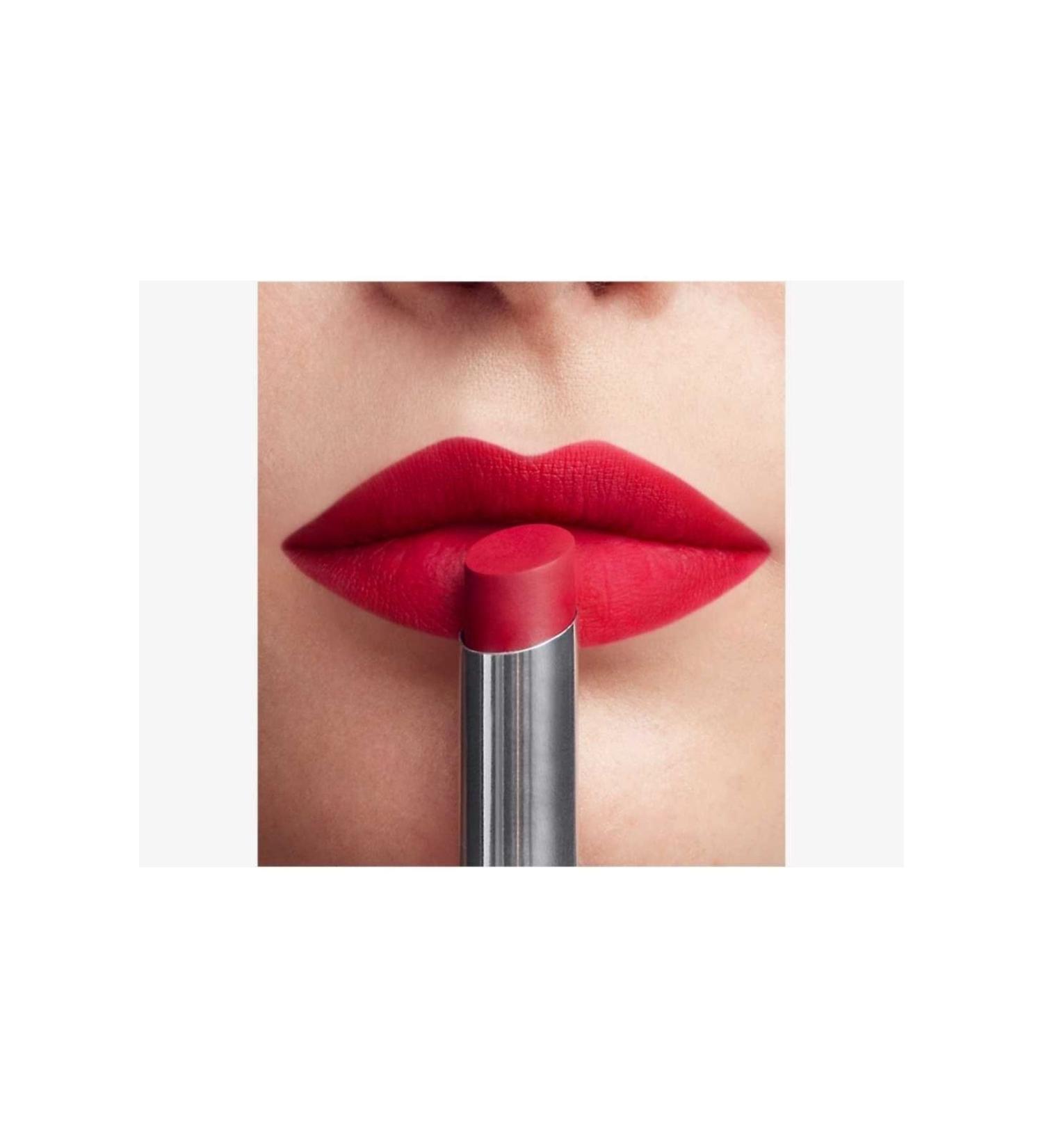 Oriflame The One Color Unlimited Smudge-Free Matte Lipstick Red