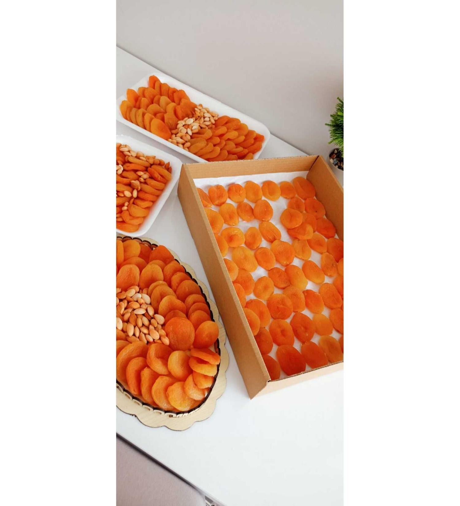 Natural Malatya Dried Apricots are the Product of the Garden Grown Without Water 5 Kg