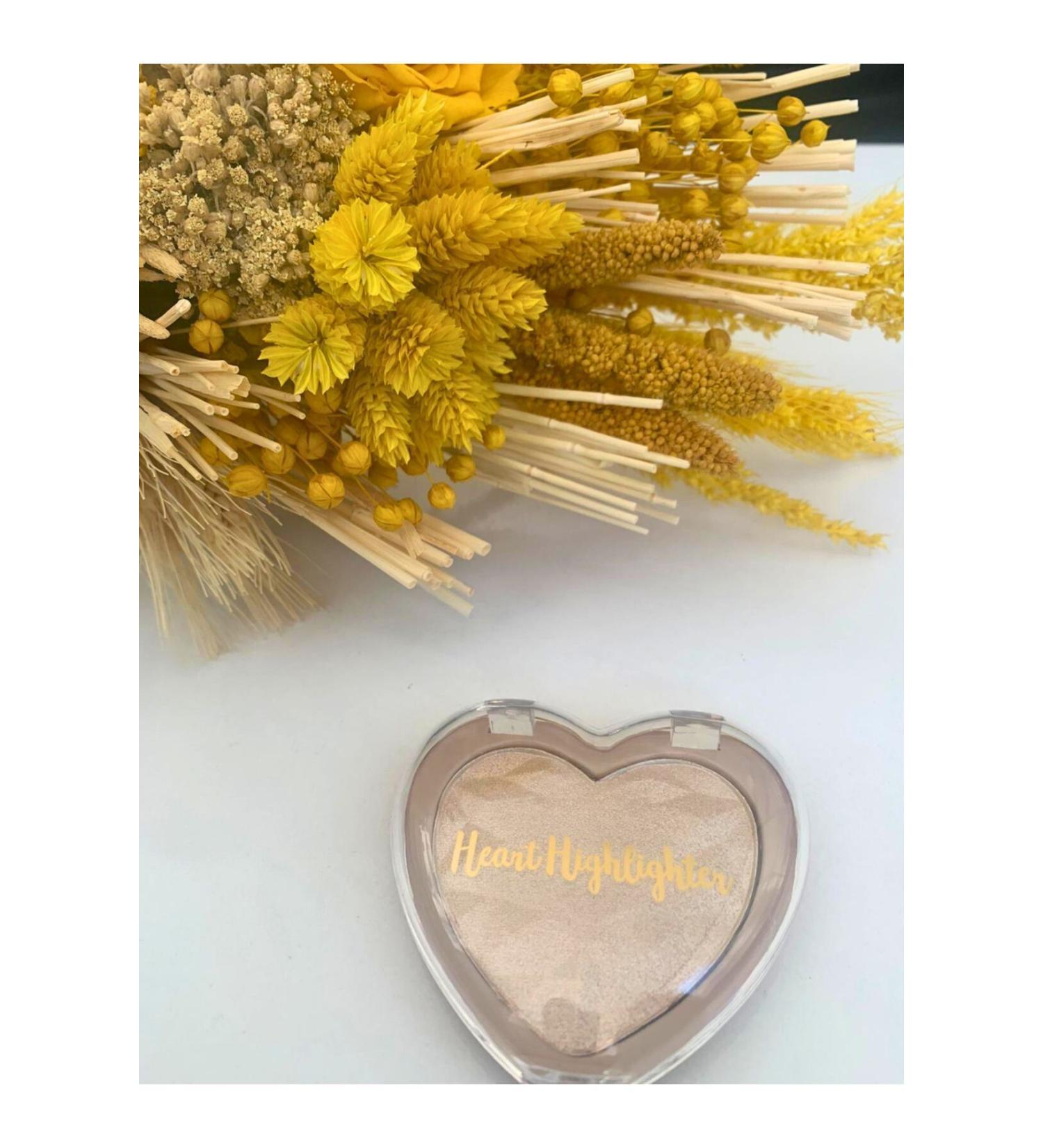 cosmoquality Heart Highlighter Illuminator