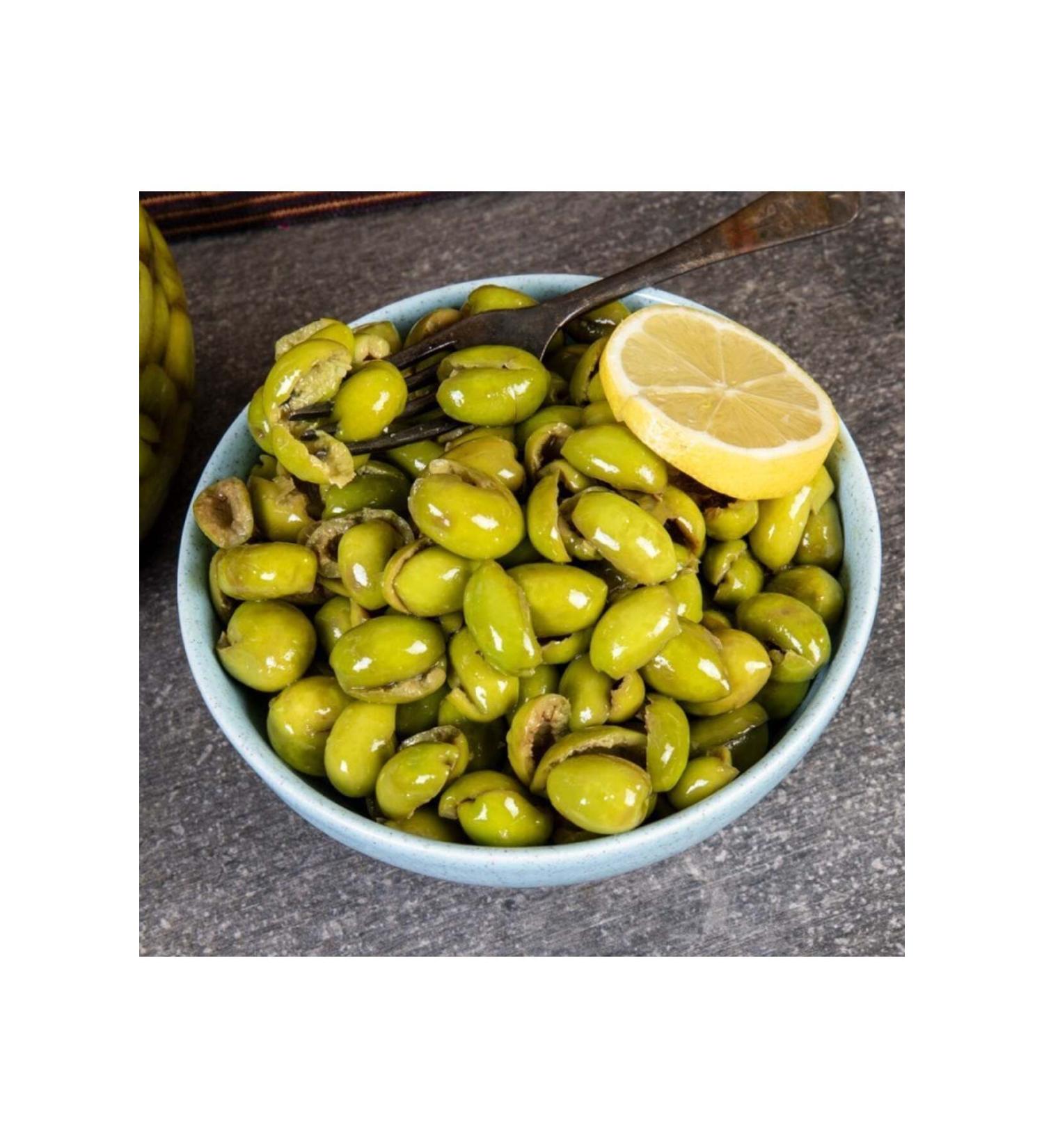 GREENHARVEST Cracked green olives