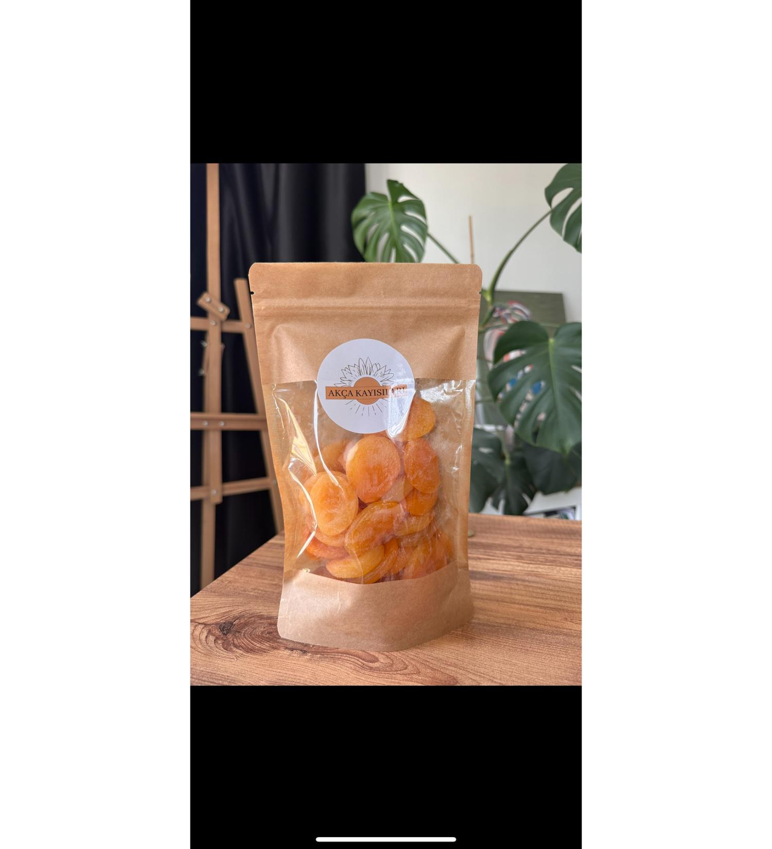 AK A Yellow Dried Apricots Famous Malatya 1000 grams