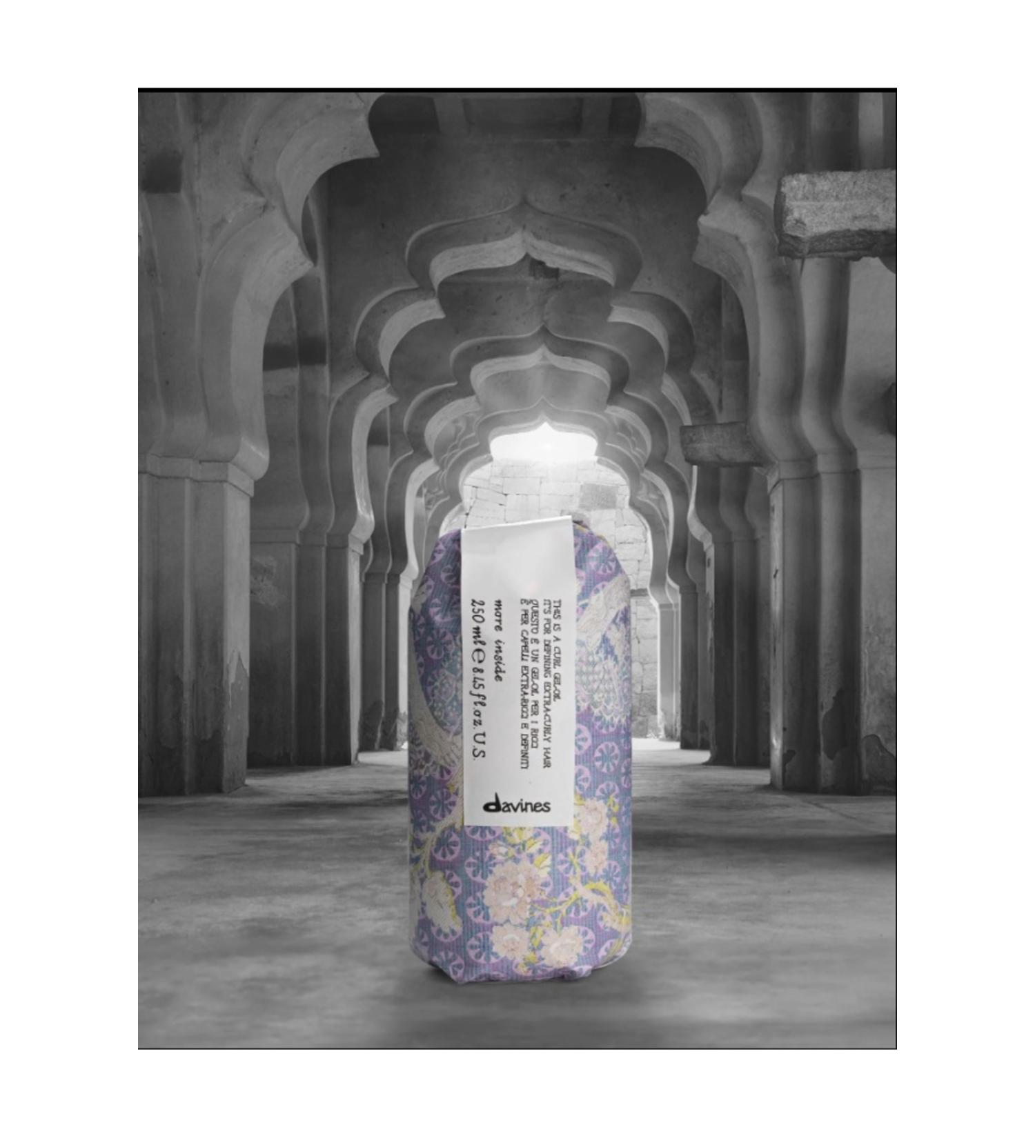 Davines Curl Gel Oil with Polymer Residue: Curl Gel Oil 250 ml BEAUTYSECRETSQ27