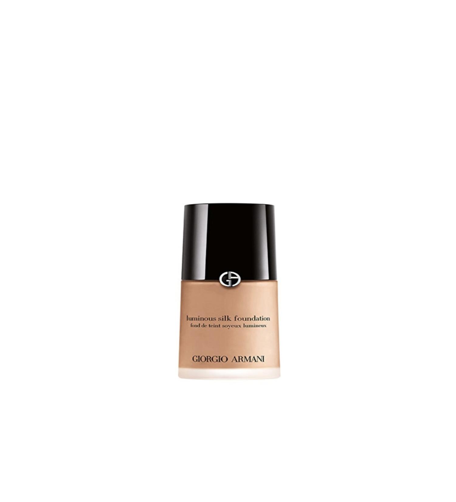 Giorgio Armani Foundation That Gives Natural Appearance Skin with Radiant Finish During the Day-7 Passi.4375