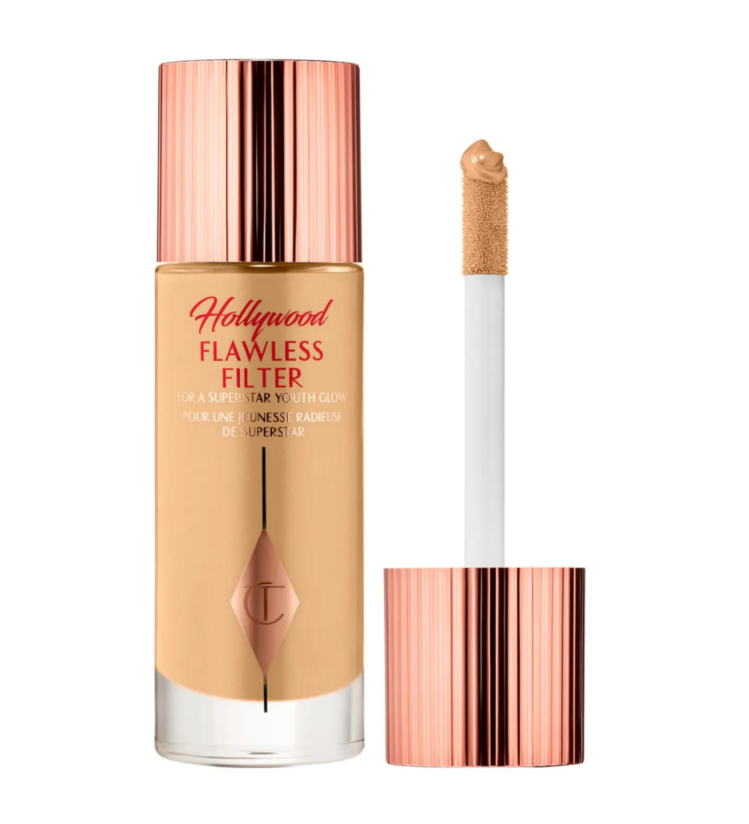 charlotte tilbury Leaves A Soft And Silky Appearance Hollywood Flawless Filter HIDDEN GU 299