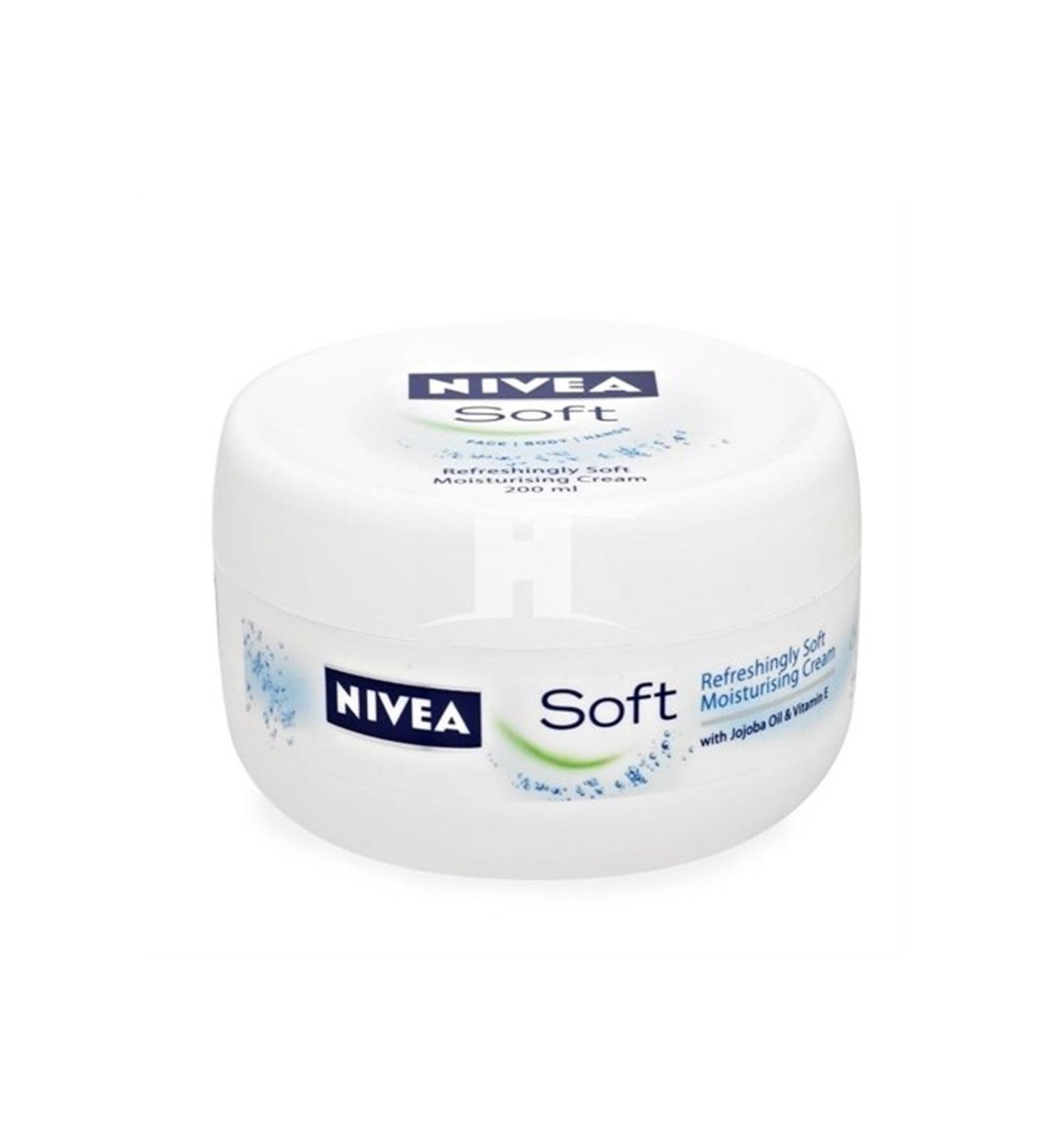 NIVEA Soft Moisturizing Cream 300 ml