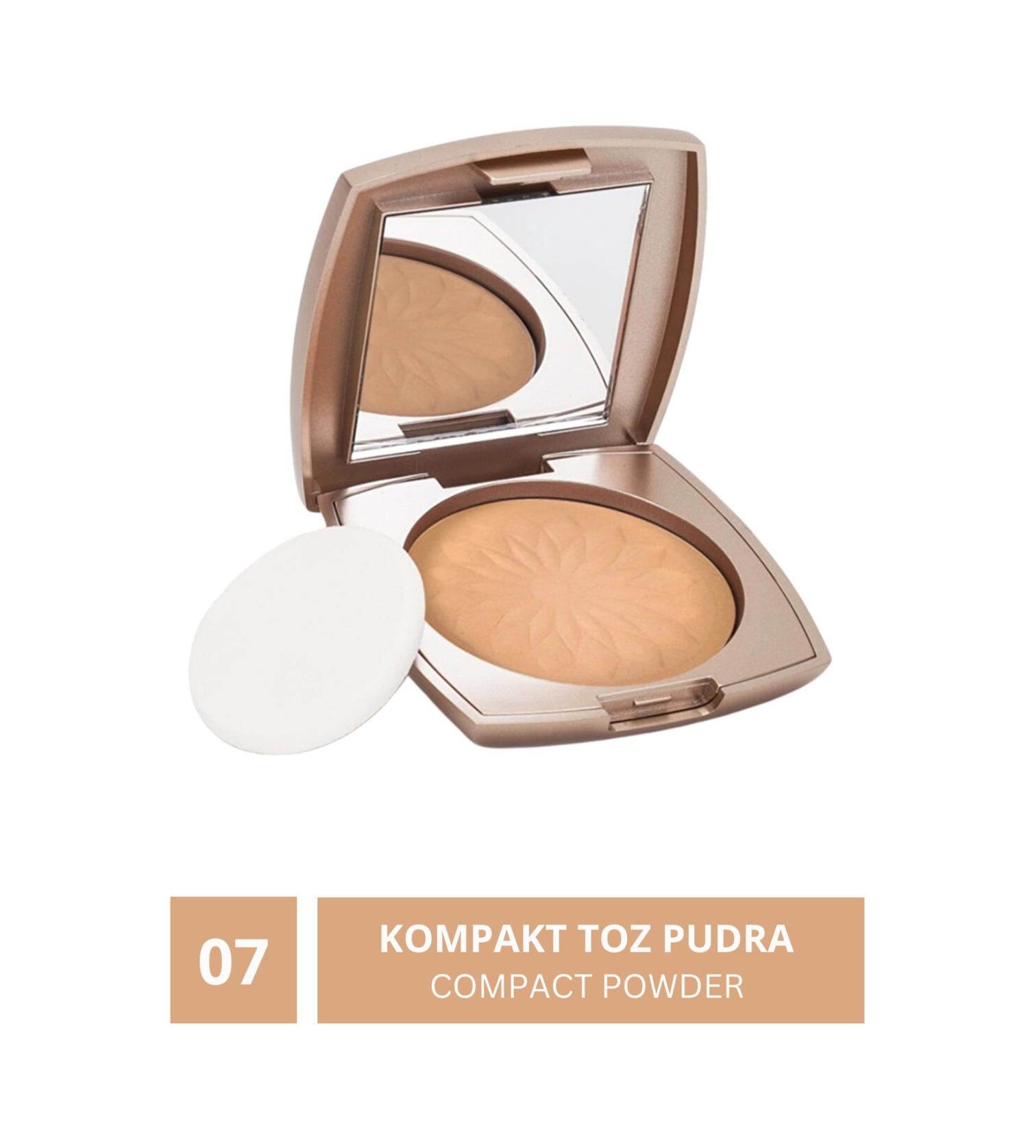 KAJAL Cream Beige Compact Powder & Cream Beige Compact Powder - No: 07 - Buy Online on GoSupps.com