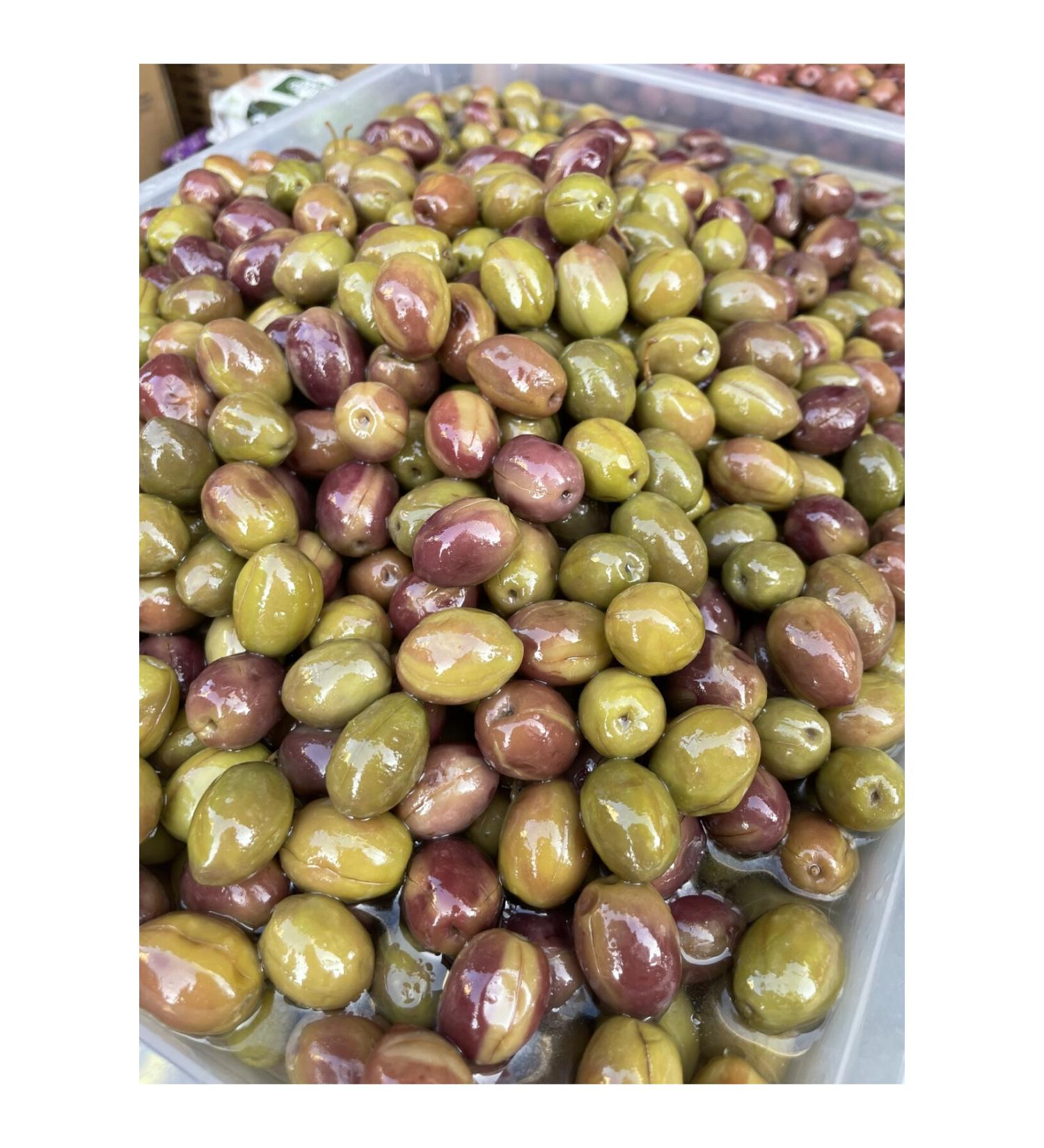 ORGANIC GARDEN Gemlik Sliced Green Olives - Buy Online on GoSupps.com