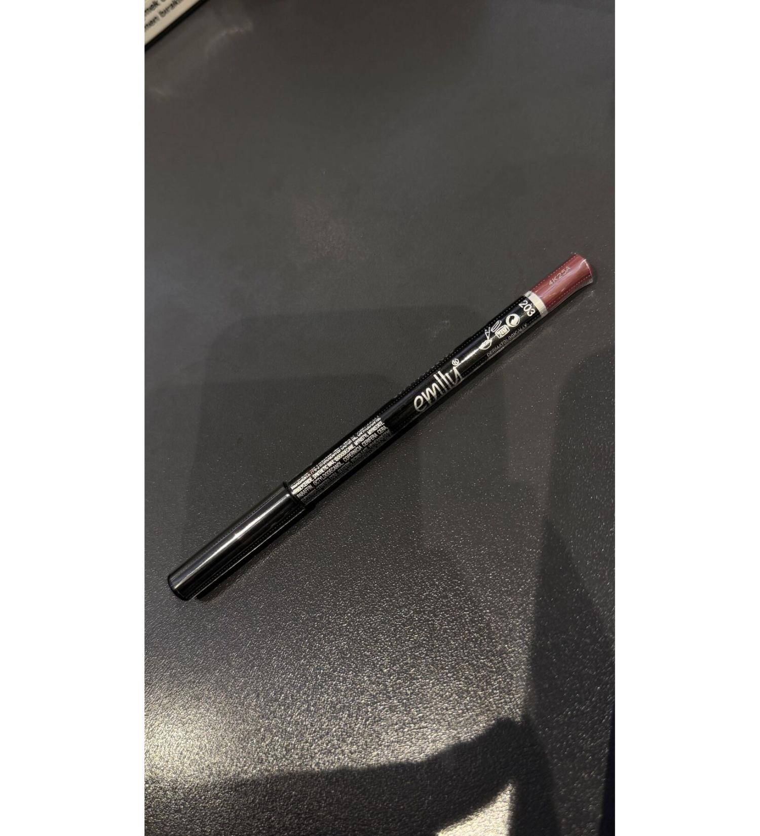 EMILY EMILY LIP PENCIL 203