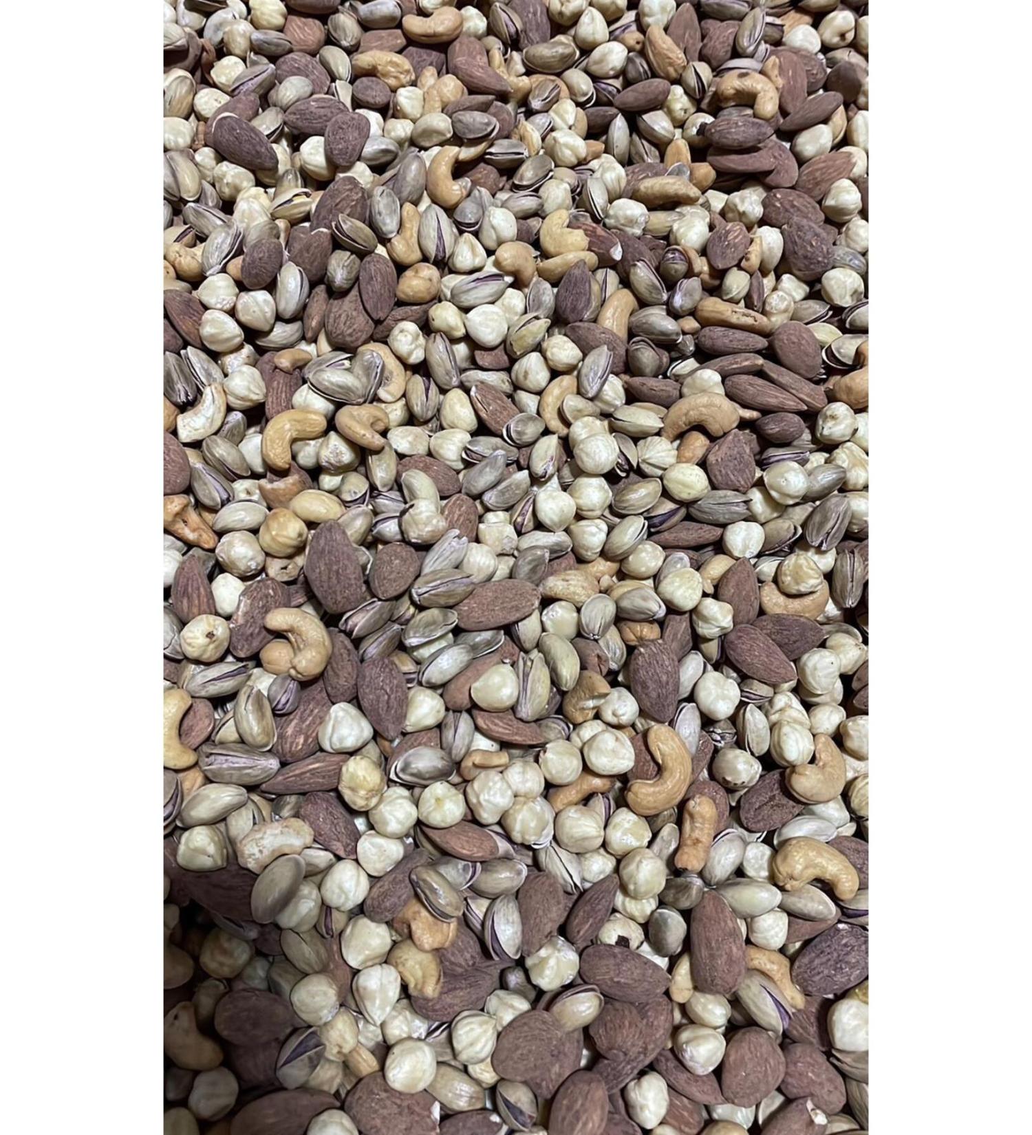 L kss Lux Mixed Snacks 1 Kg