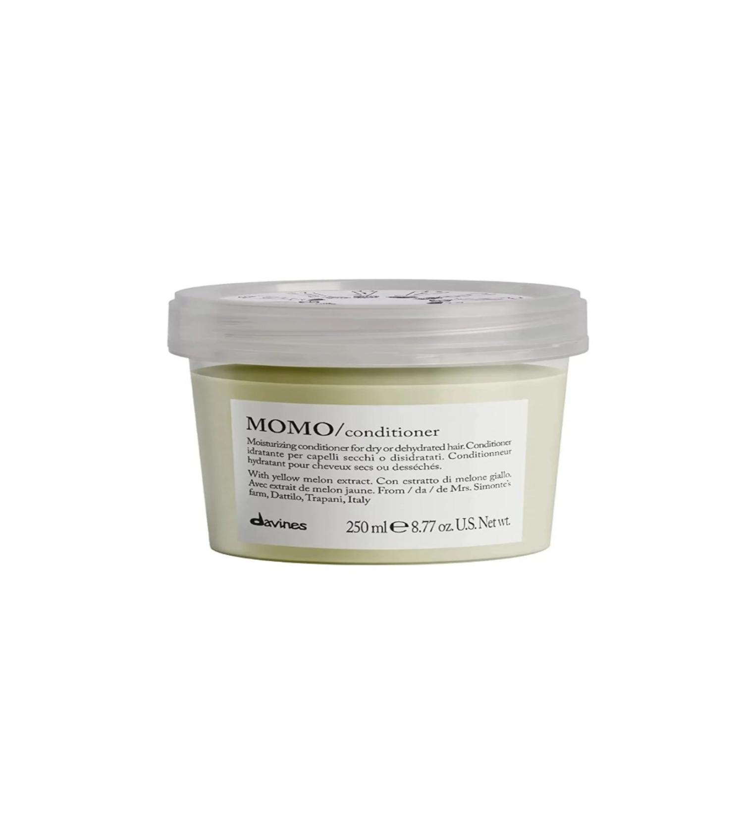 Davines Professional MOMO CONDITIONER Conditioner that provides softness and moisture.