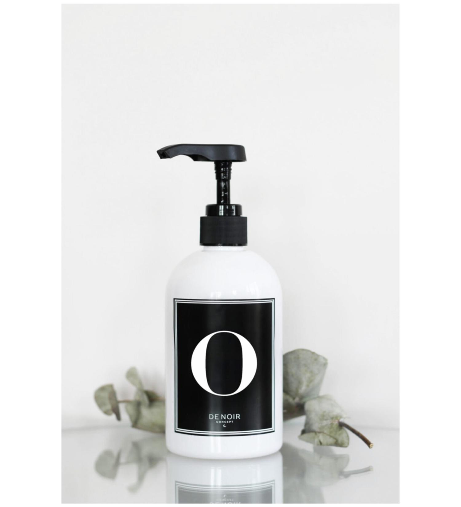 De Noir Concept O Letter Written Body Lotion