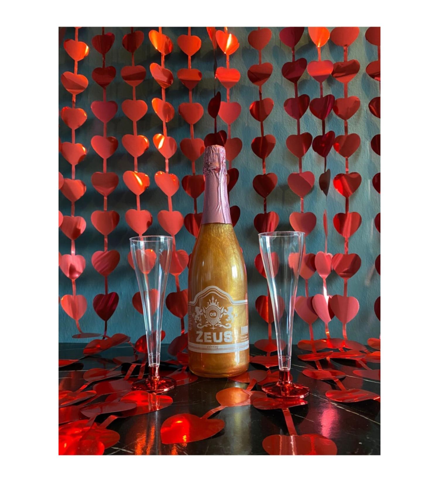 OS ZEUS Non-Alcoholic Sparkling Melon Flavored Carbonated Drink 2 Red Glasses