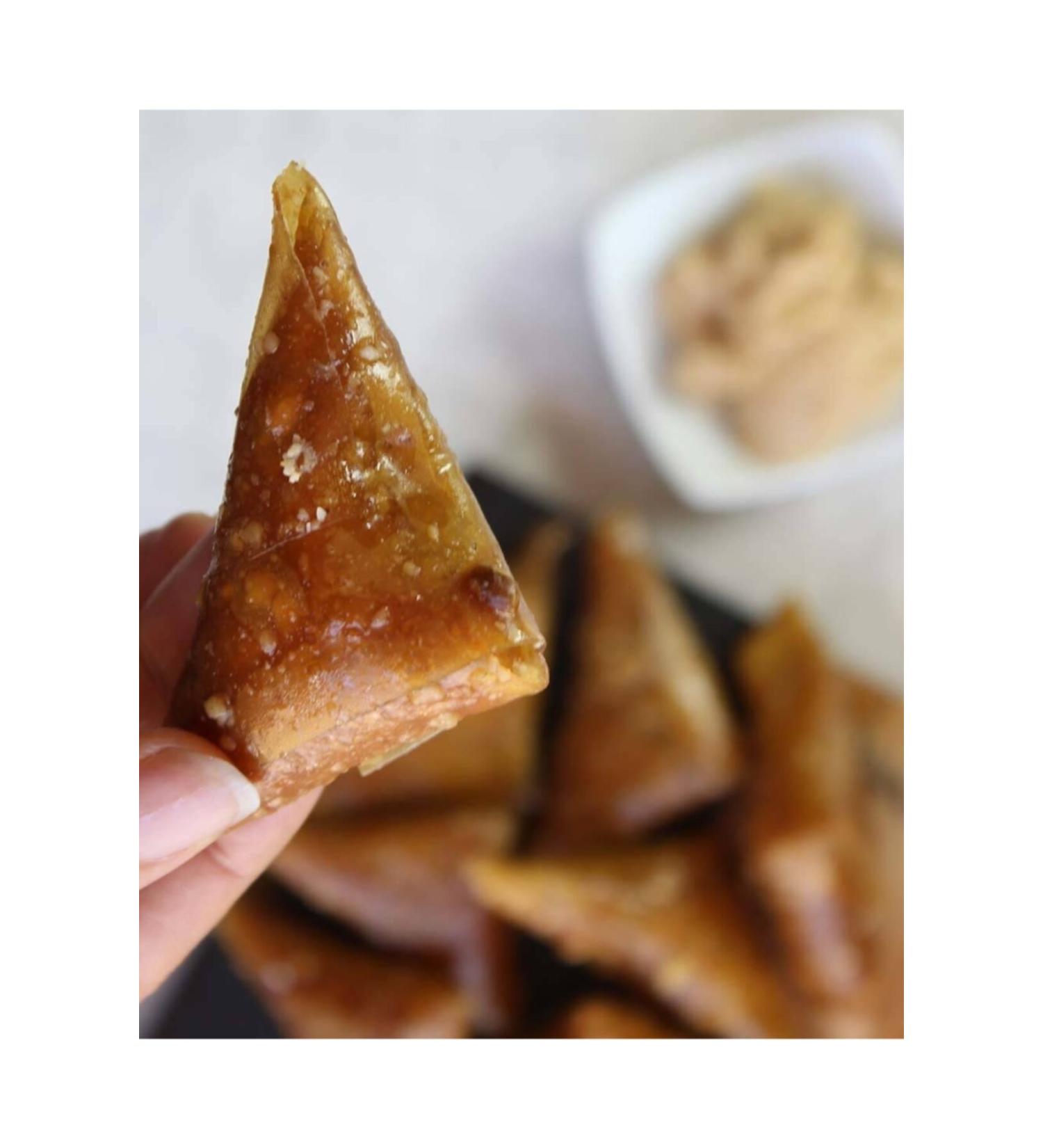 Taspinar Hazelnut Paste Amulet Fruit Roll Dessert / 500grams