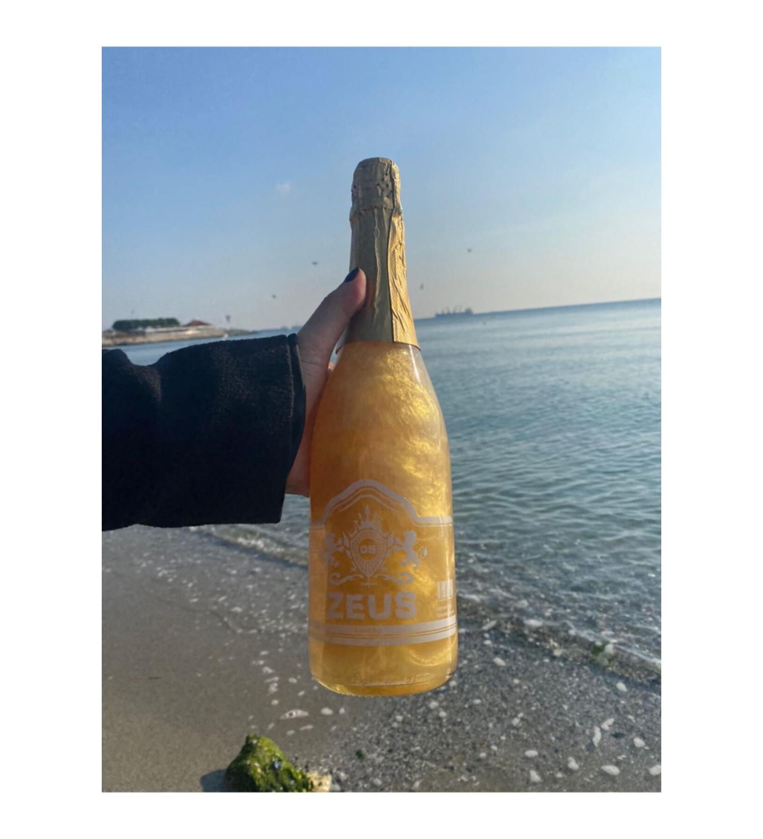 OS ZEUS Sparkling Melon Flavored Non-Alcoholic Carbonated Drink