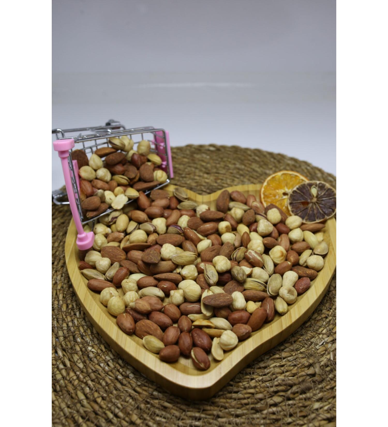 Mixed Snacks Hazelnuts Pistachios Almonds Pistachios 250g