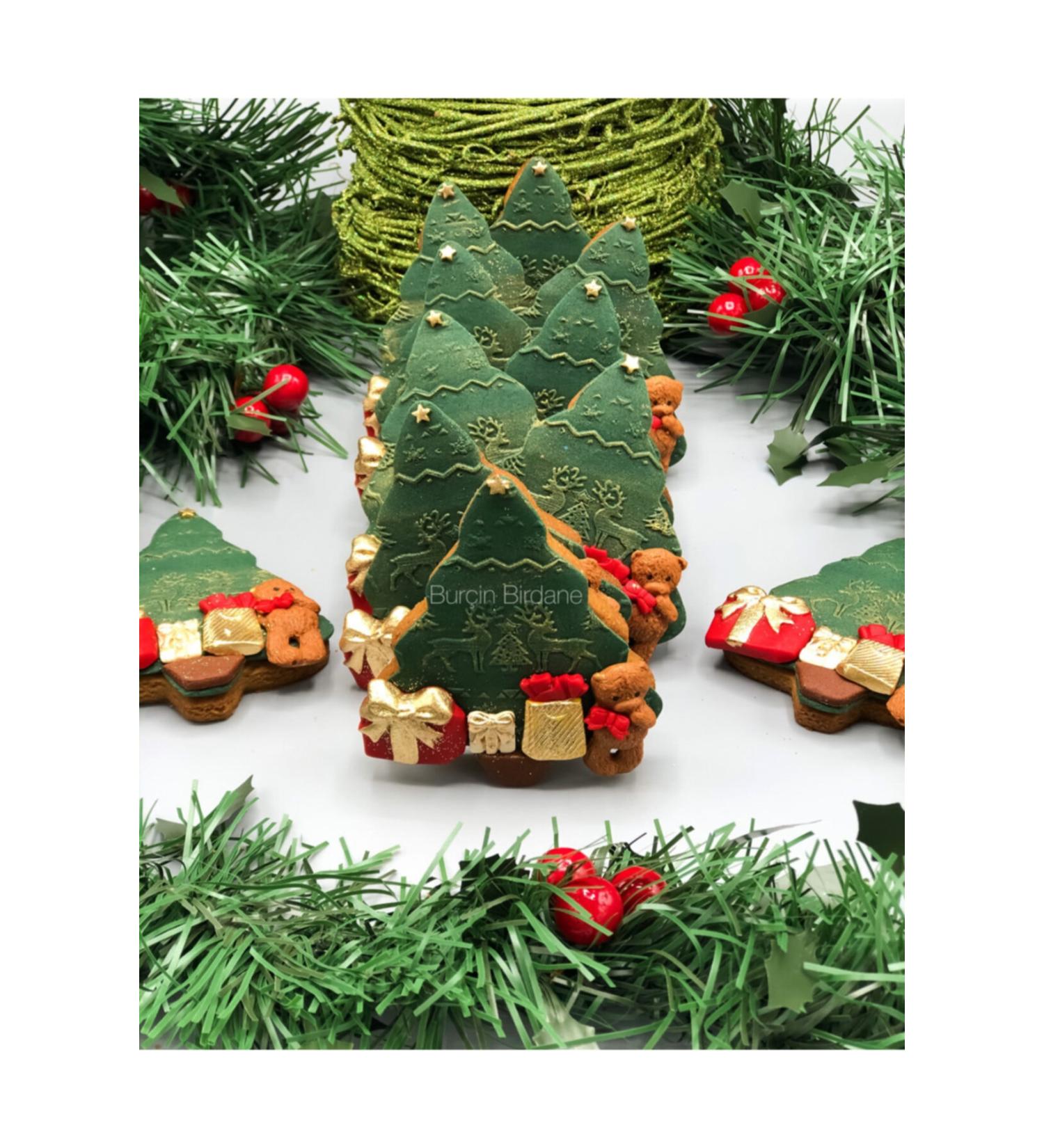 Burcin Birdane Patisserie Pine Tree Cookie Green
