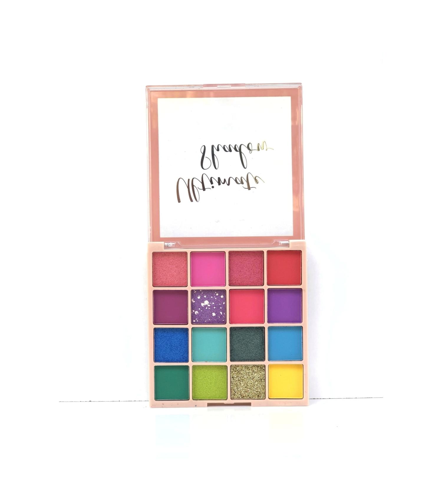 A LY COSMET CS Aily Angel Model 16 Eyeshadow Palette