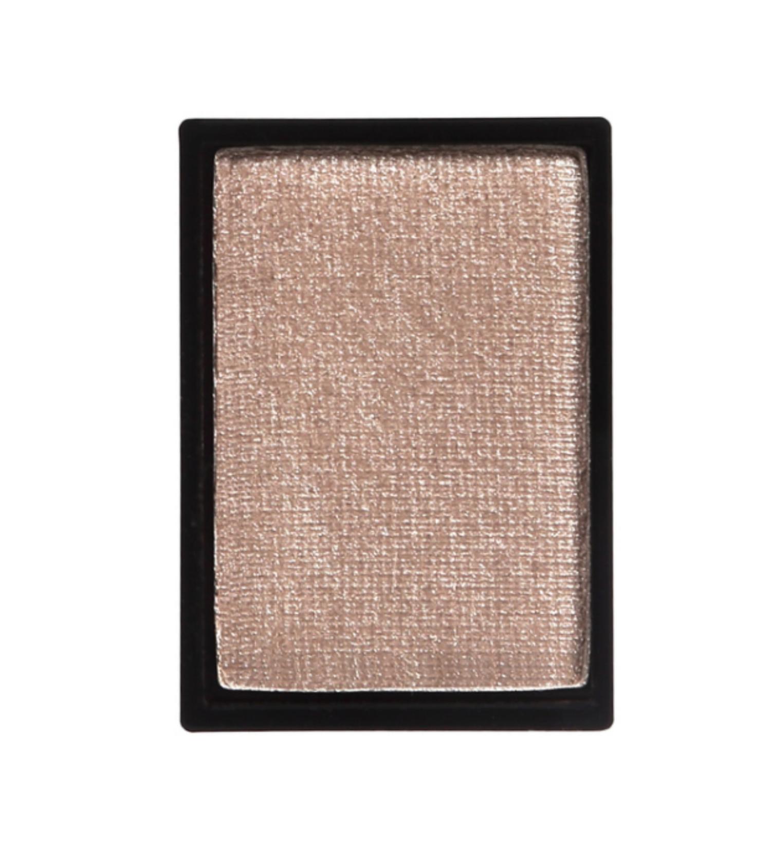 Faberlic Pro Satin Mono Eyeshadow Shade "nude Satin"