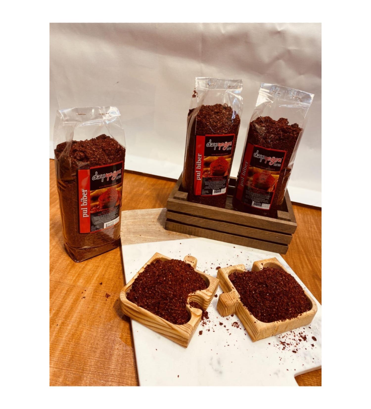 Uncle Nephew Uncle Nephew Normal Hot Mara Ipek Red Pepper Flakes 250 gr