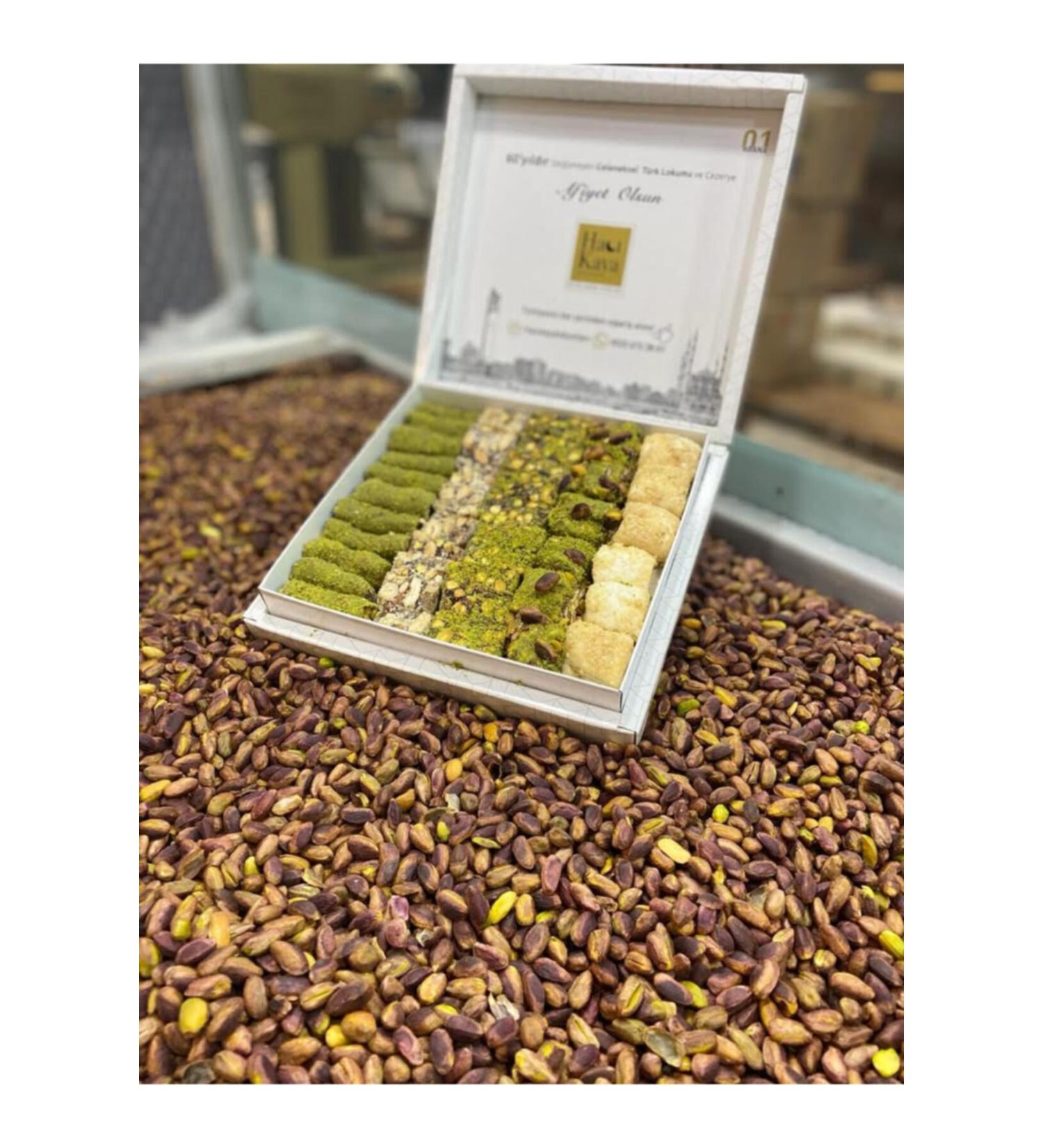 Haci Kaya Boutique Helvac Super Mixed Package 1 Kg