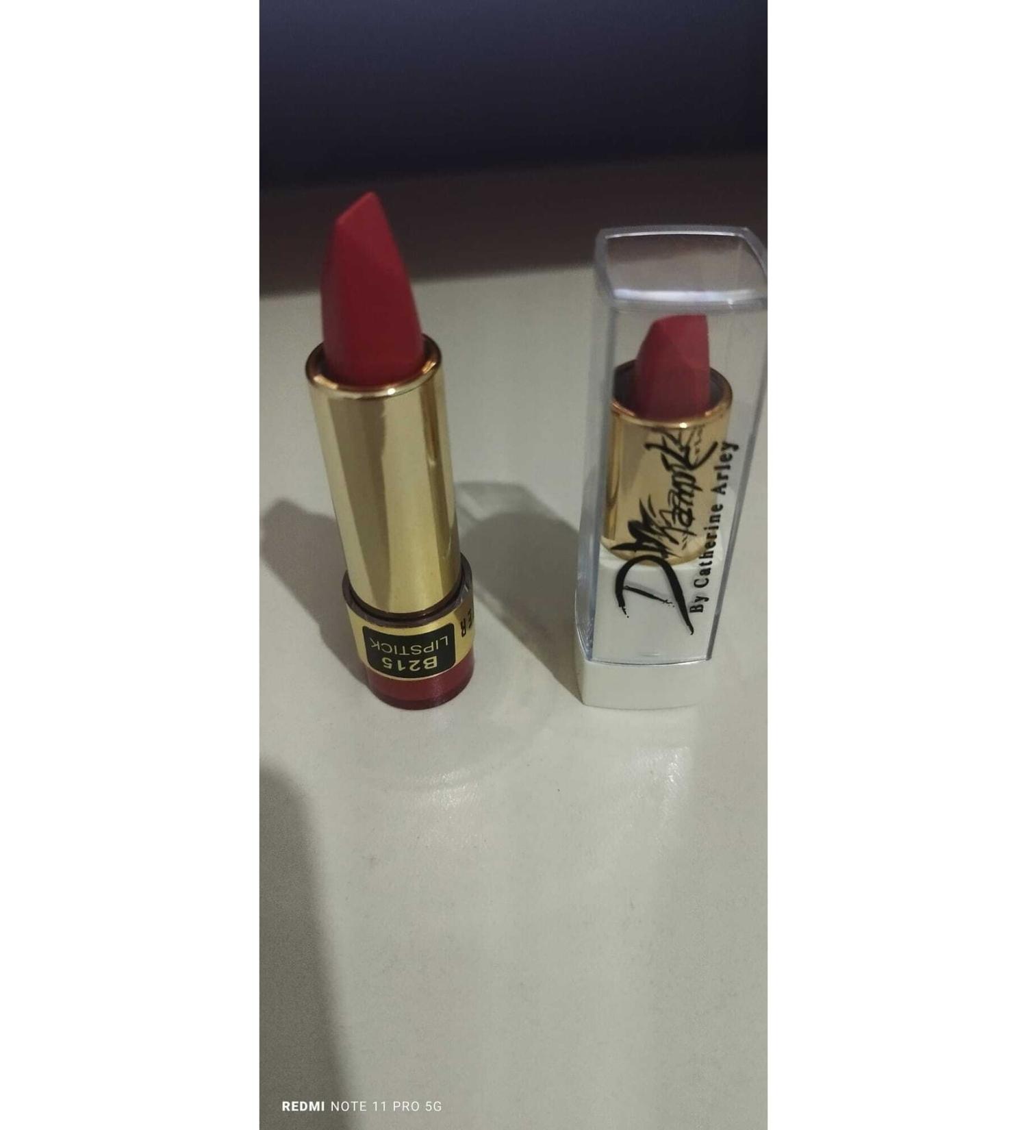 DYNAMIC By Catherine Arley Lipstick - B 215