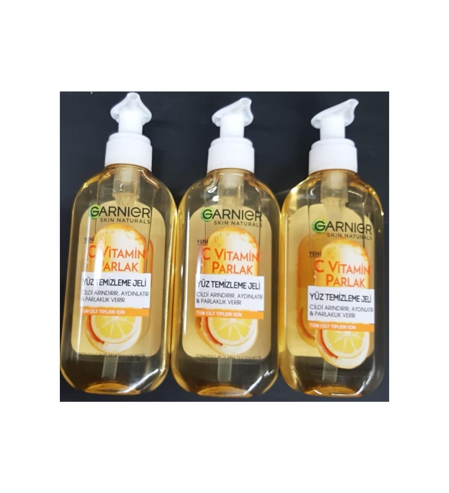 Garnier Vitamin C Bright Face Cleansing Gel 200 Ml*3 Pieces