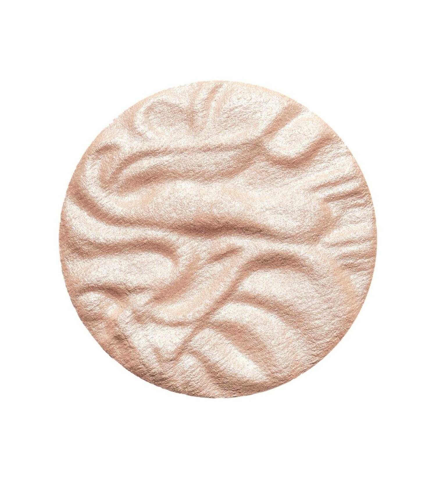 Revolution Reloaded Highlight Just My Type: Highly Pigmented Highlighter