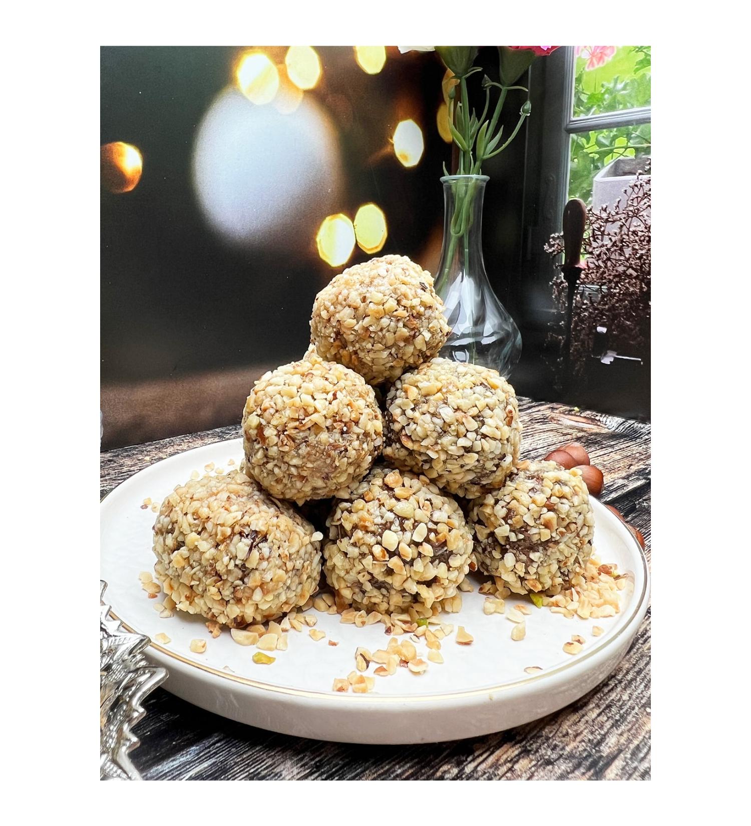 Hanzade Fruit Rolls K me G m hane Hazelnut Coated okopestil - 1 Kg