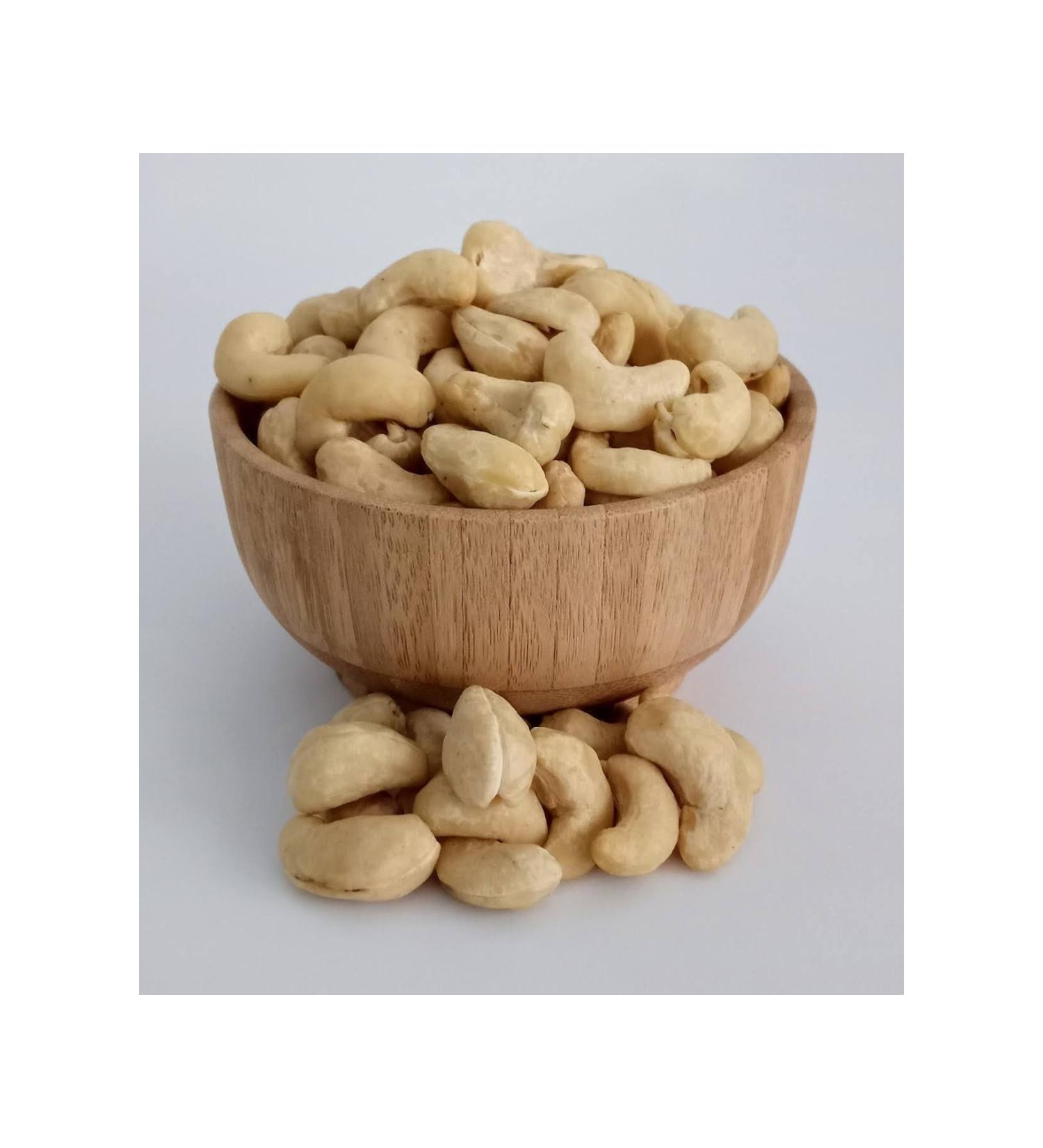 WORLD NUTS HERBAL RAW WHITE CASHEW IN 1KG VACUUM PACKAGES
