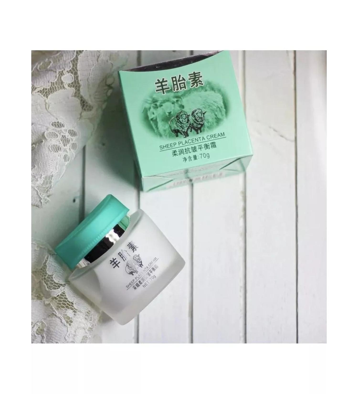 Organics Whitening face cream moisturizer 70g